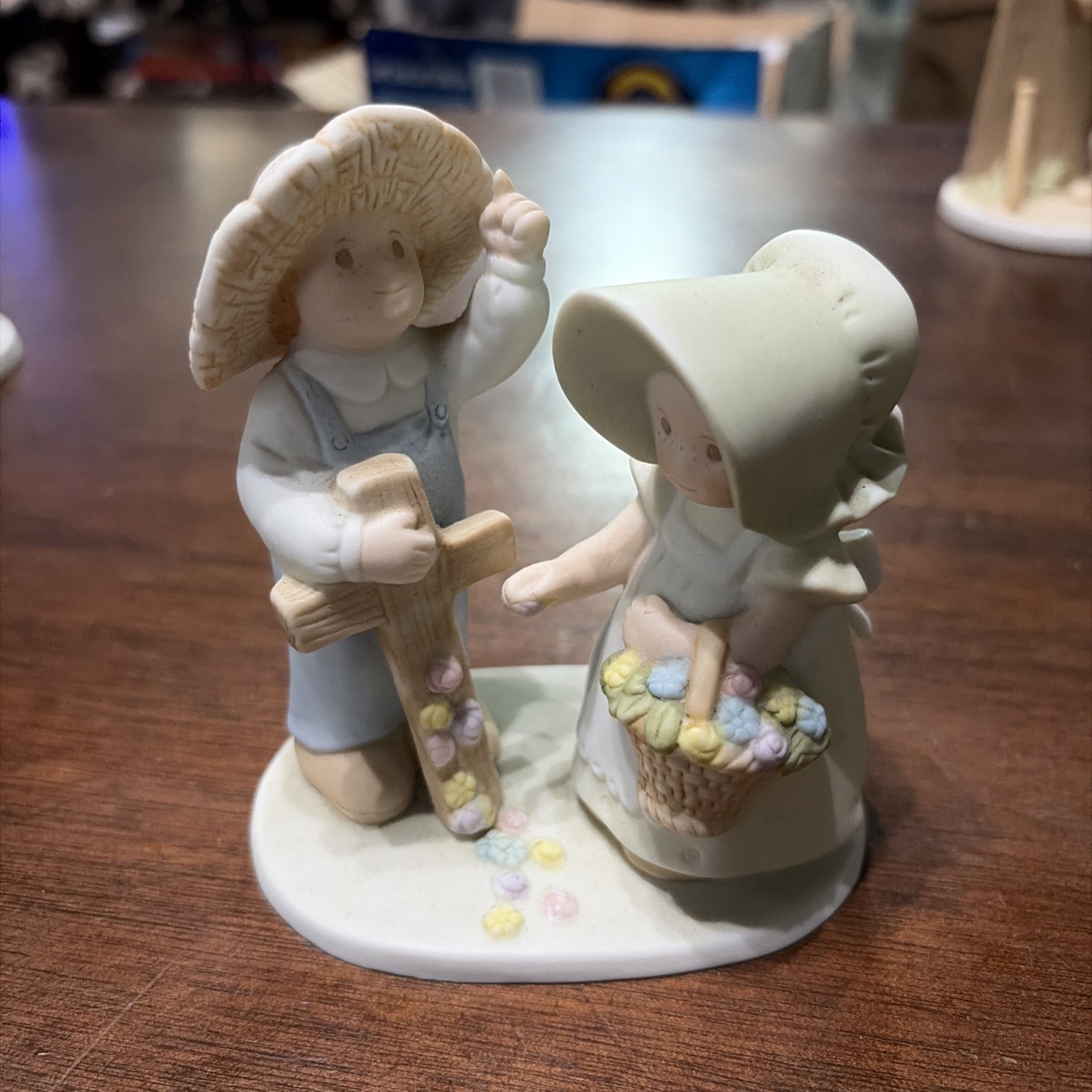 Circle Of Friends “I Believe!” Figurine