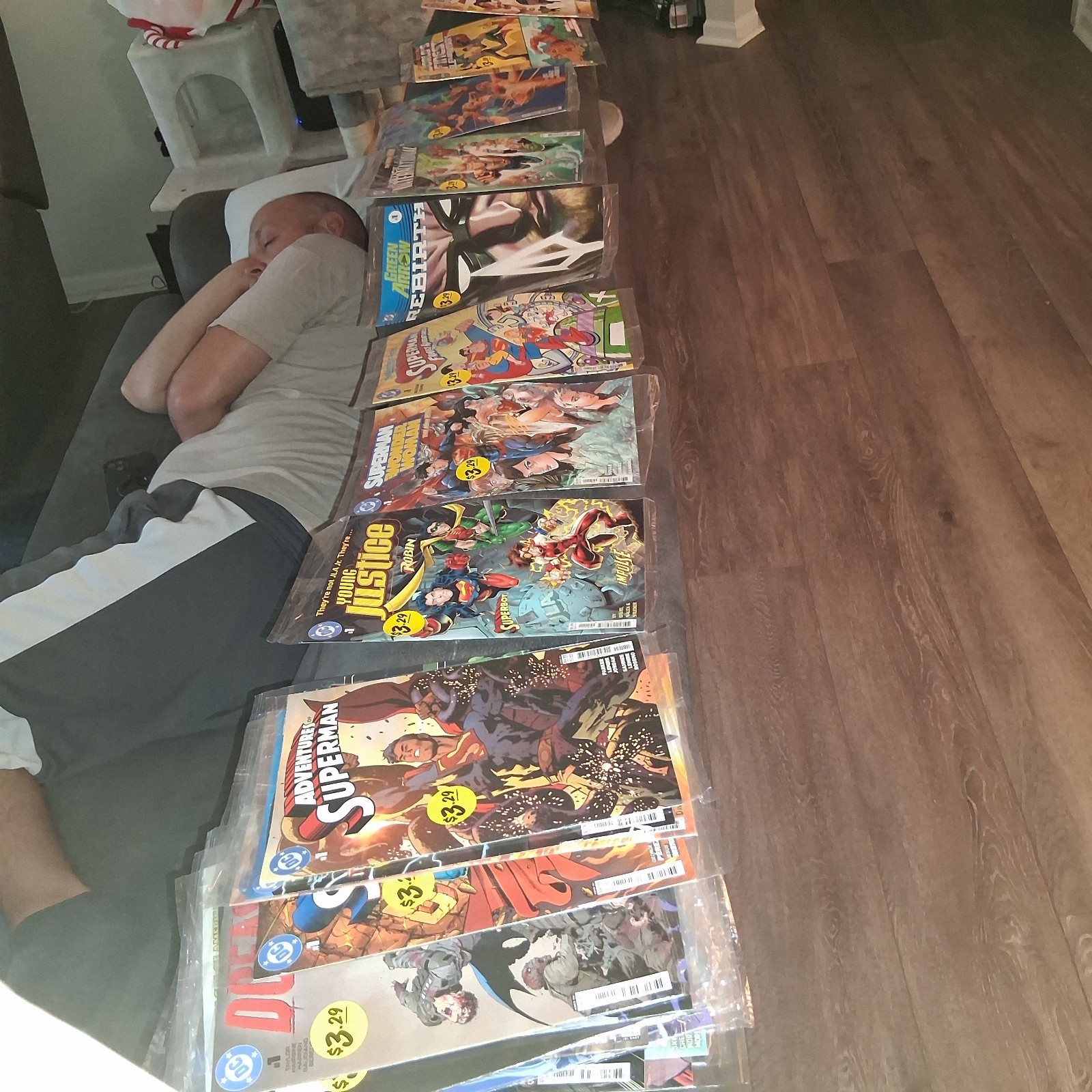 DC Comics Batman & Robin And Others Justice League Superman Mixed Comic Lot 50+