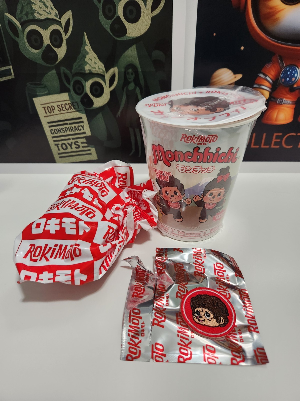 Monchhichi + Rokimoto Vinyl Figure – Monchhichi Boy (1/4) 🍜