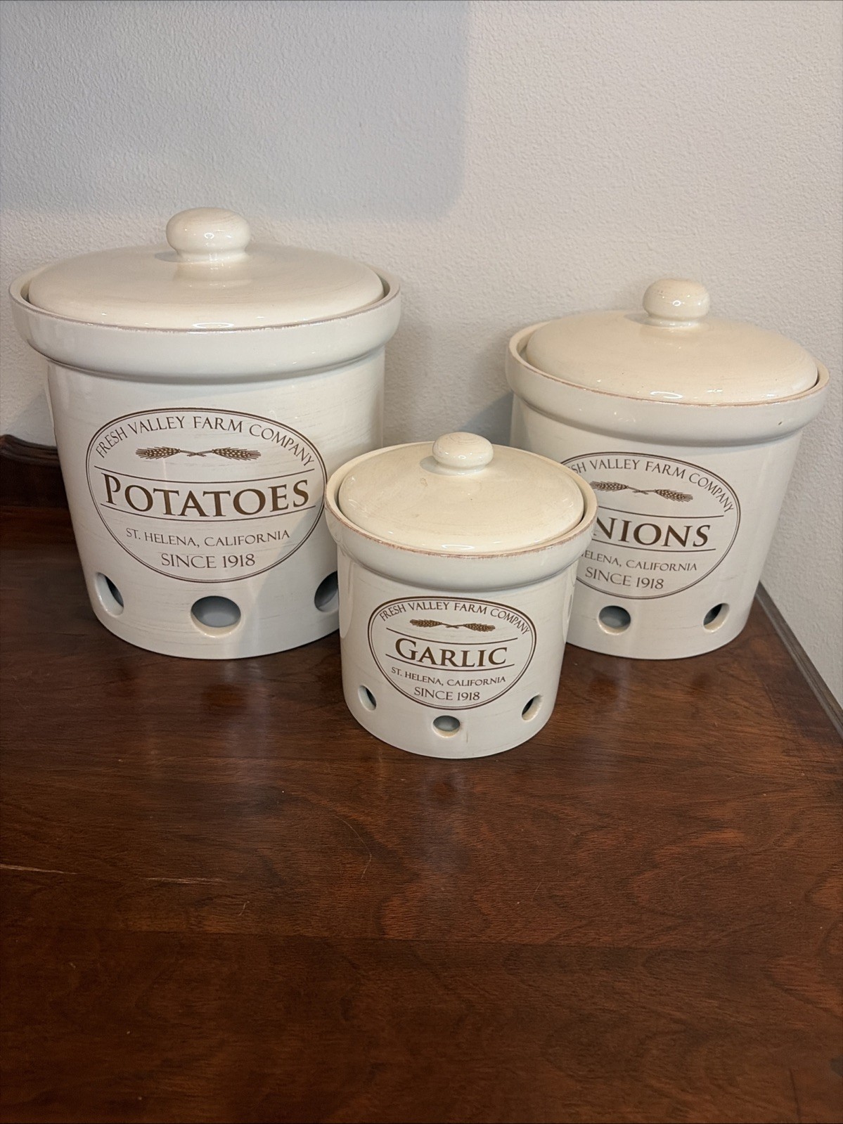 3 Vtg Chefs Fresh Valley Farm Company Stoneware Canisters Garlic Potatoes Onion