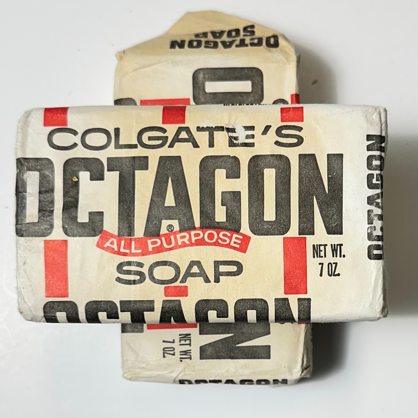 Colgate’s All Purpose Octagon Soap 7 Ounce Bar LOT OF 2 NEW OLD STOCK