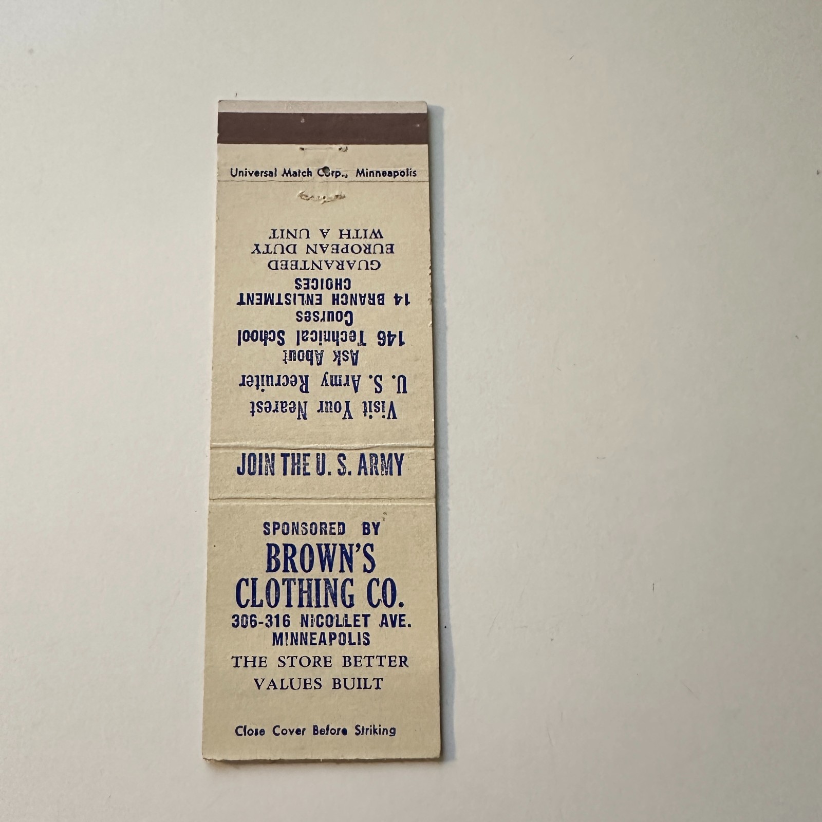 Brown’s Clothing Co Nicollet Ave Minneapolis Vintage Matchbook Cover 4MB114-6