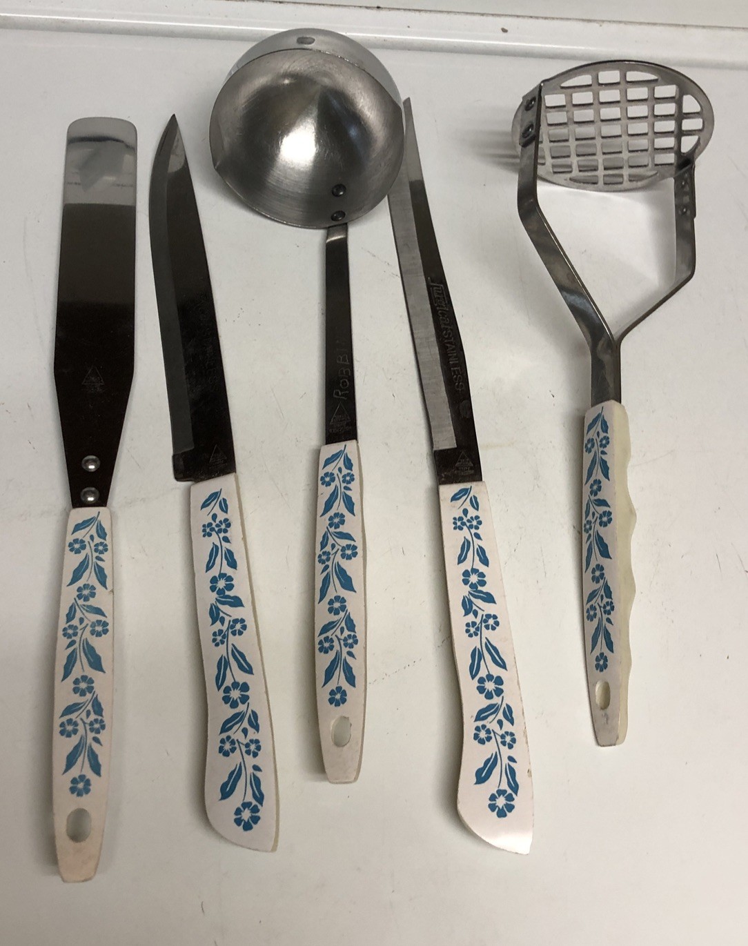 VTG Household Japan Kitchen Utensil Set – Blue Cornflower – Masher Ladle Knives
