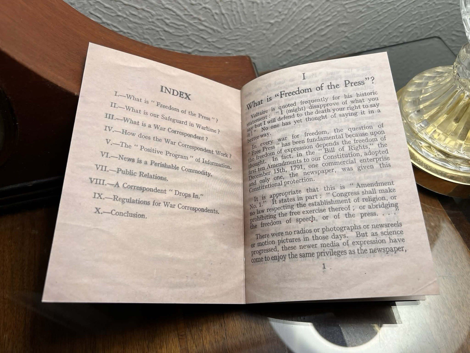 Know Your War Correspondent WW2 pamphlet REPRINT 5/1944