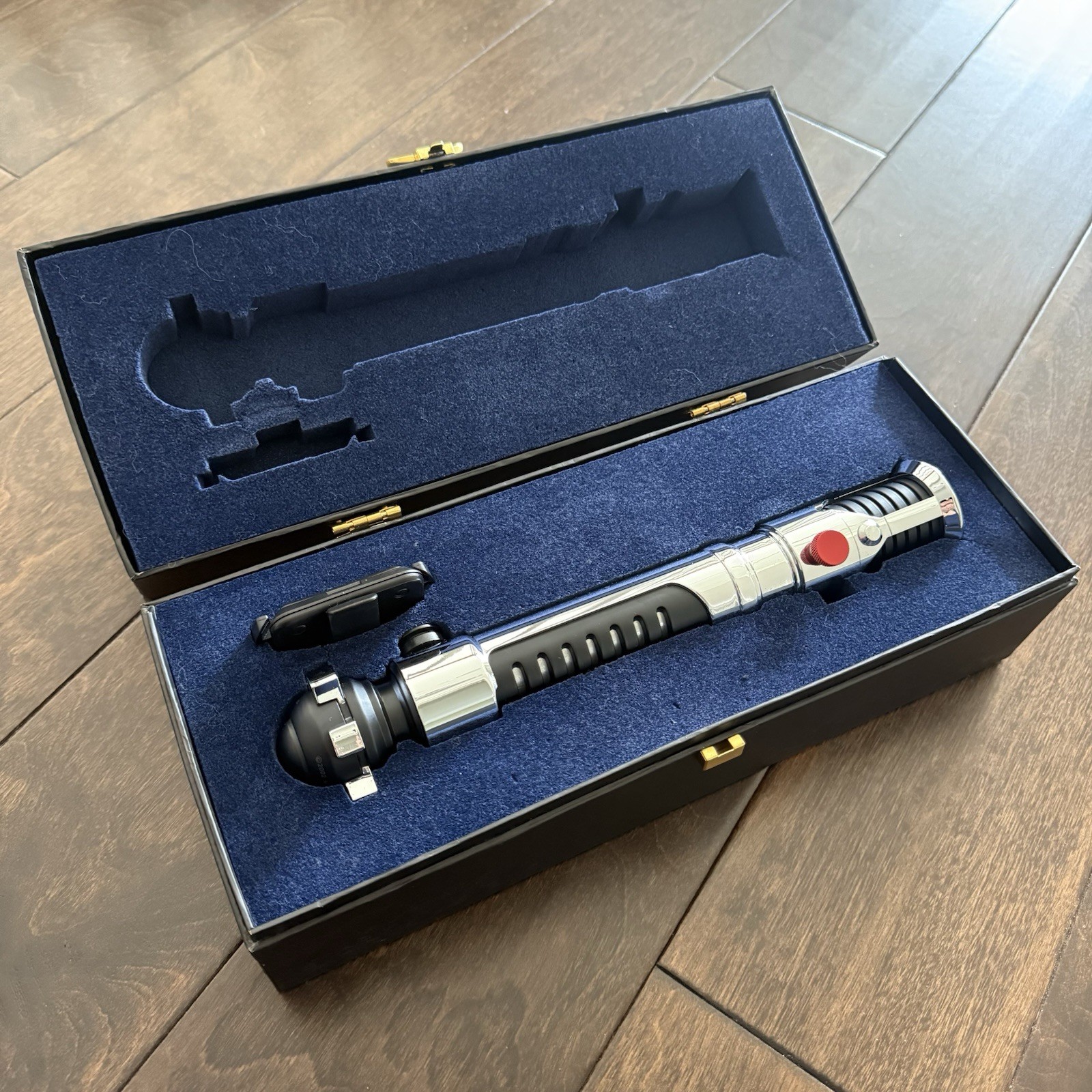 MASTER REPLICAS Obi-Wan Kenobi Lightsaber ATTACK OF THE CLONES Official Prop
