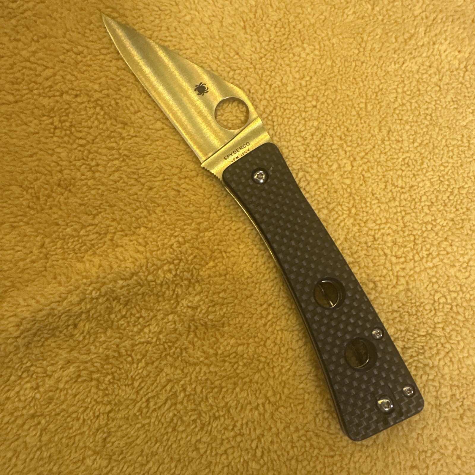Spyderco Watu Knife 20CV Carbon Fiber G-10 Laminate C251CFP, Discontinued