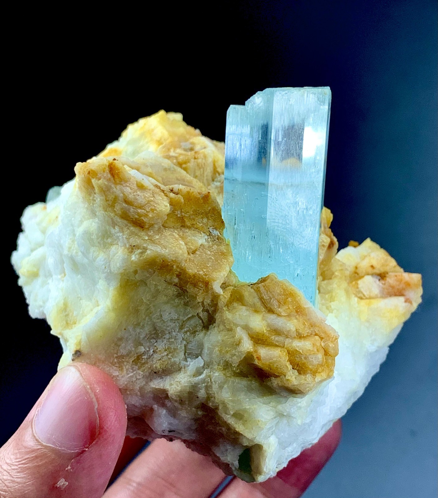 474 Grams Aquamarine Crystal Specimen From Shigar Valley Pakistan