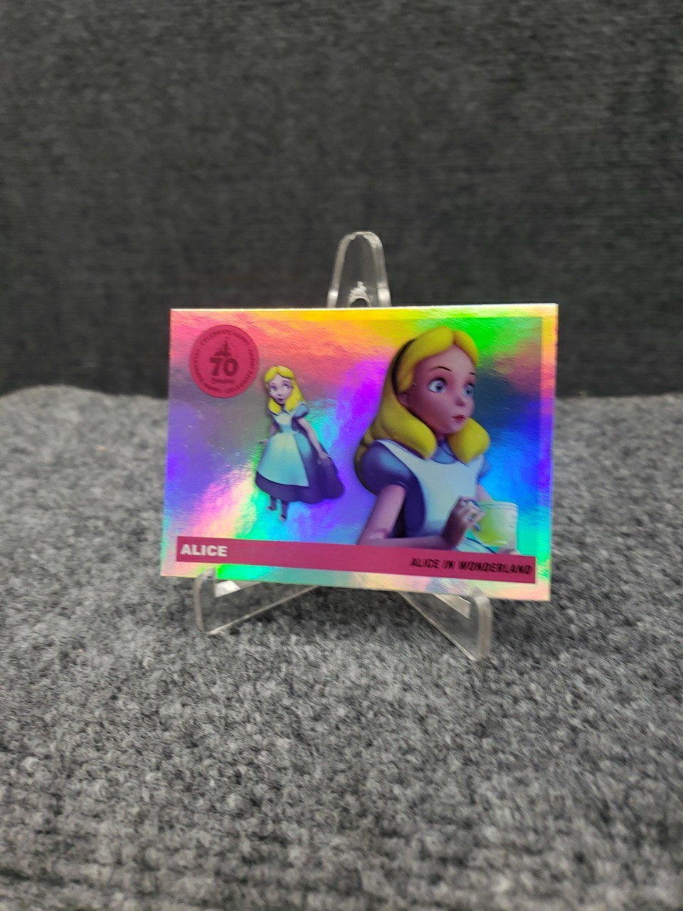 2025 Topps Disneyland 70th Rainbow Foil Icons T55-25 Alice In Wonderland