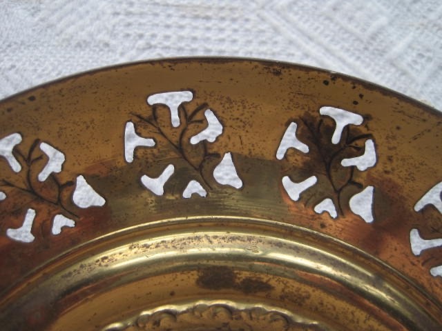 Regency Bone China Brass Framed Wall Plate Made in England Set of 3 8 1/4”