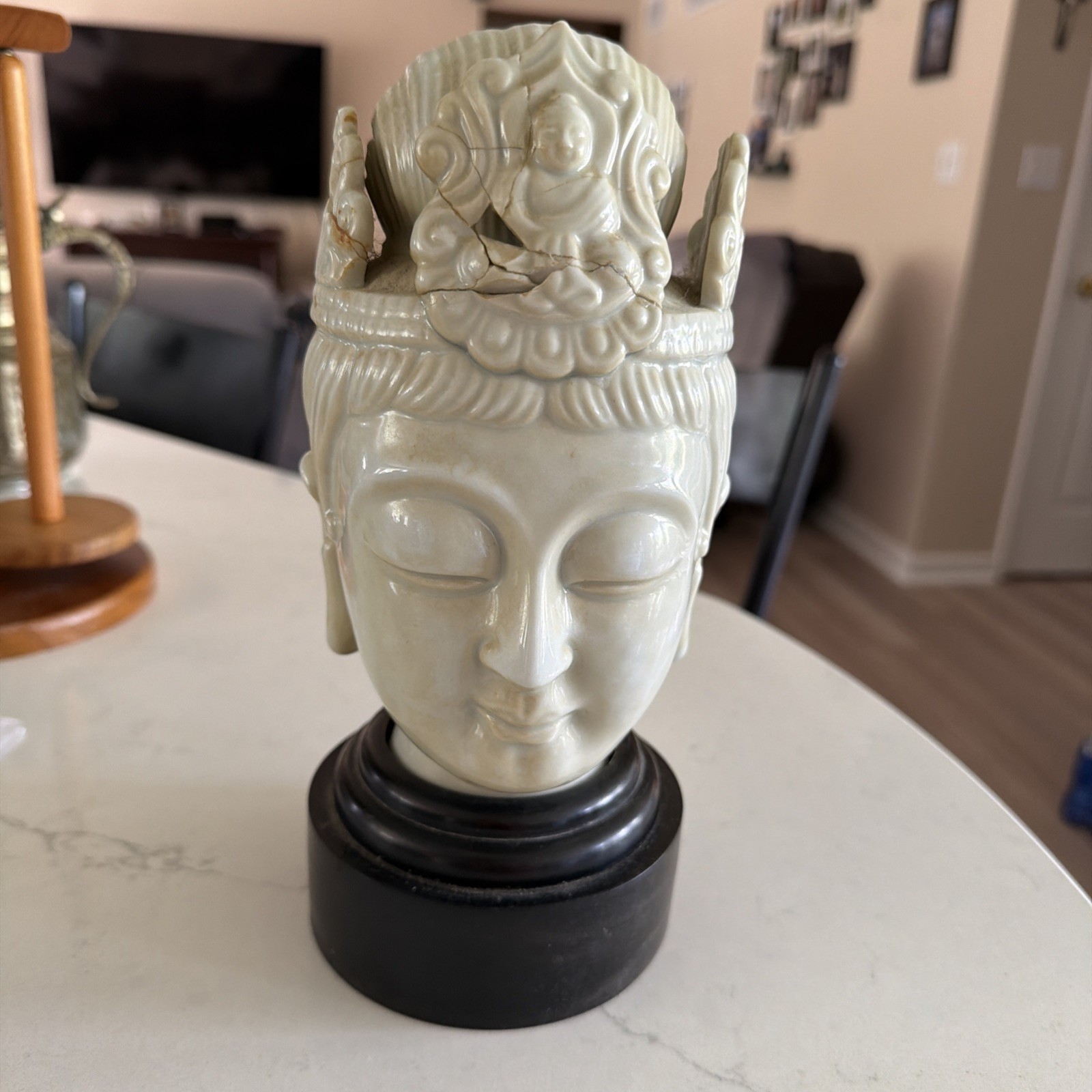 Collectible Chinese Blanc de Chine porcelain bust of Guanyin