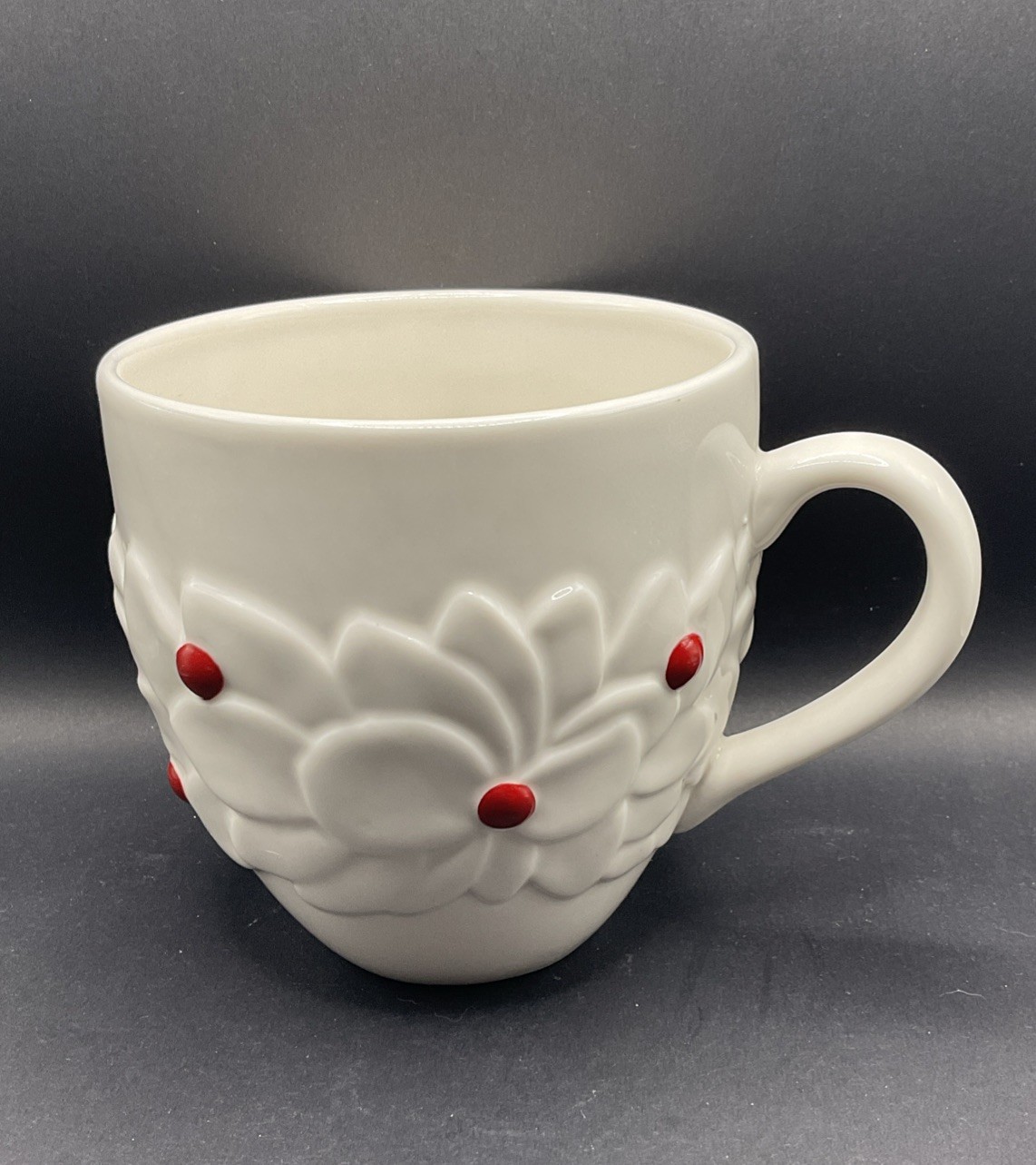 Starbucks 2004 Christmas Coffee Cup Mug Raised White Poinsettia and Red Berries