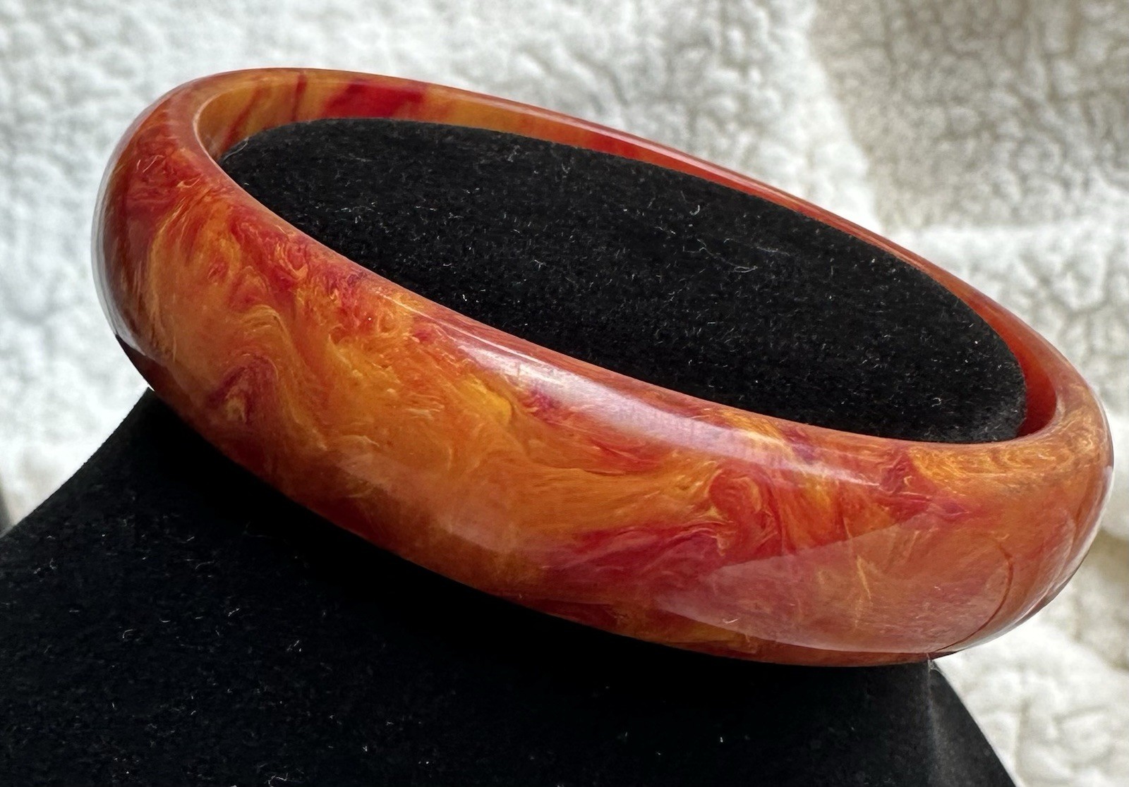 Flame Marbled Bakelite Bangle Bracelet 2.5” in Firey Red/Paprika Orange 5/8”