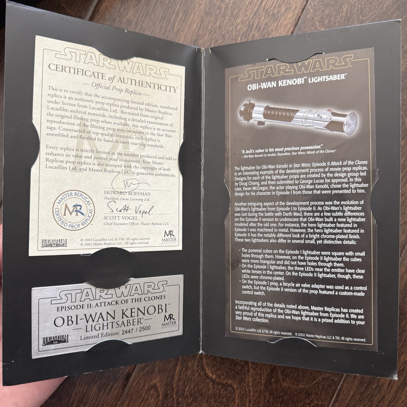 MASTER REPLICAS Obi-Wan Kenobi Lightsaber ATTACK OF THE CLONES Official Prop