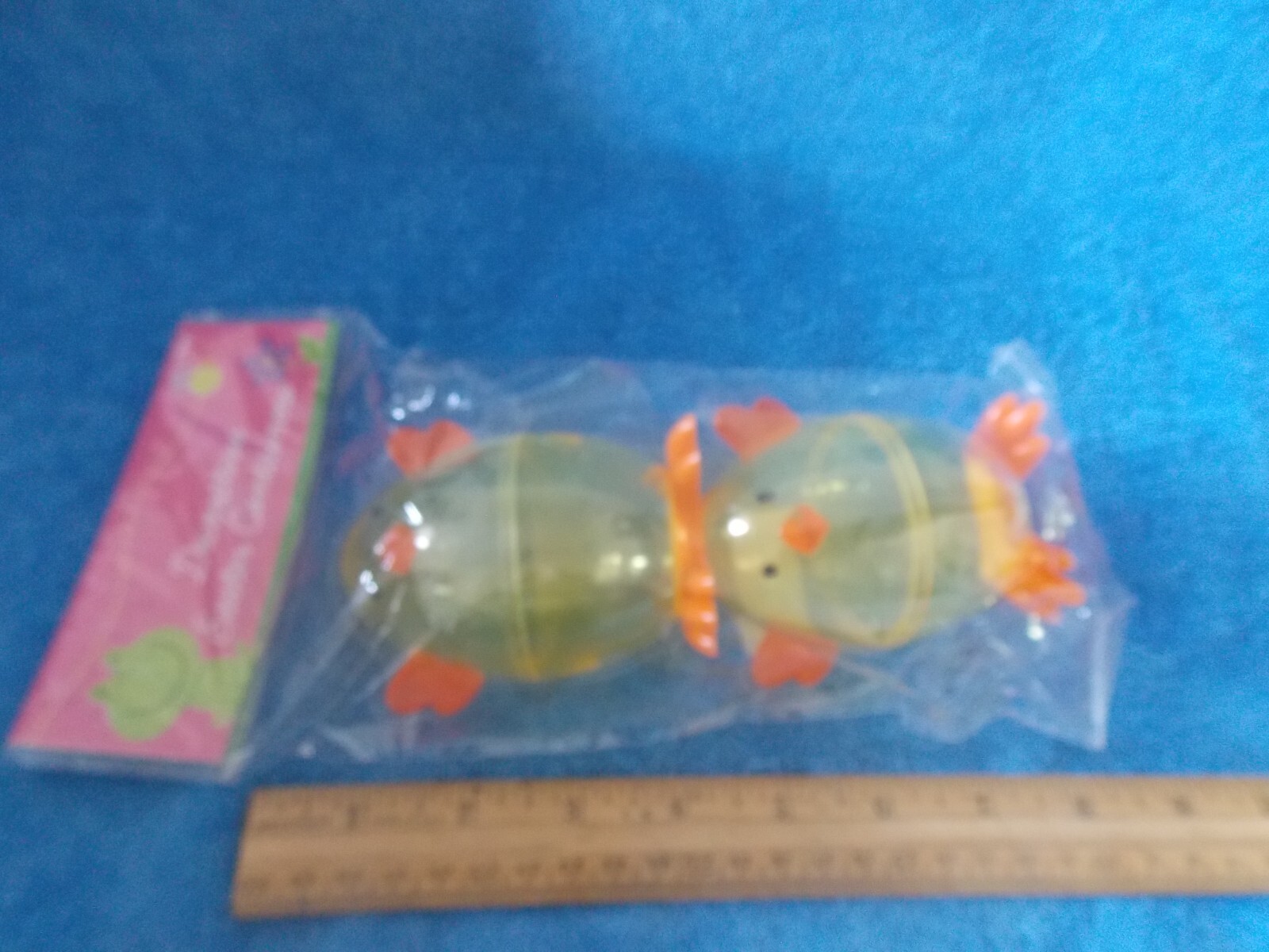 DGI Devrian Global Industries 2010 New Set 2 Chick Decorative Easter Containers