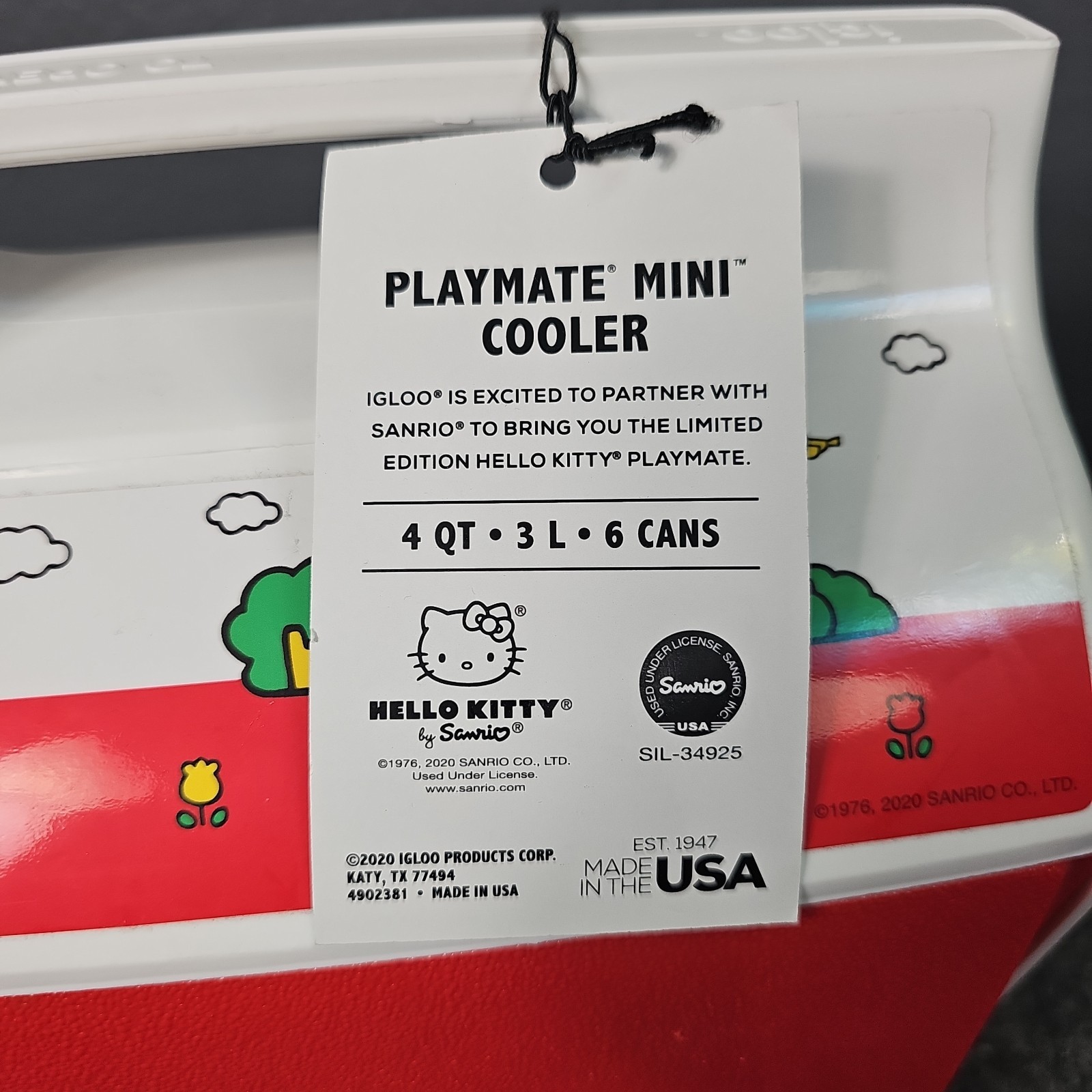 Igloo Hello Kitty Playmate Mini Cooler Special Edition 4 Qt BRAND NEW