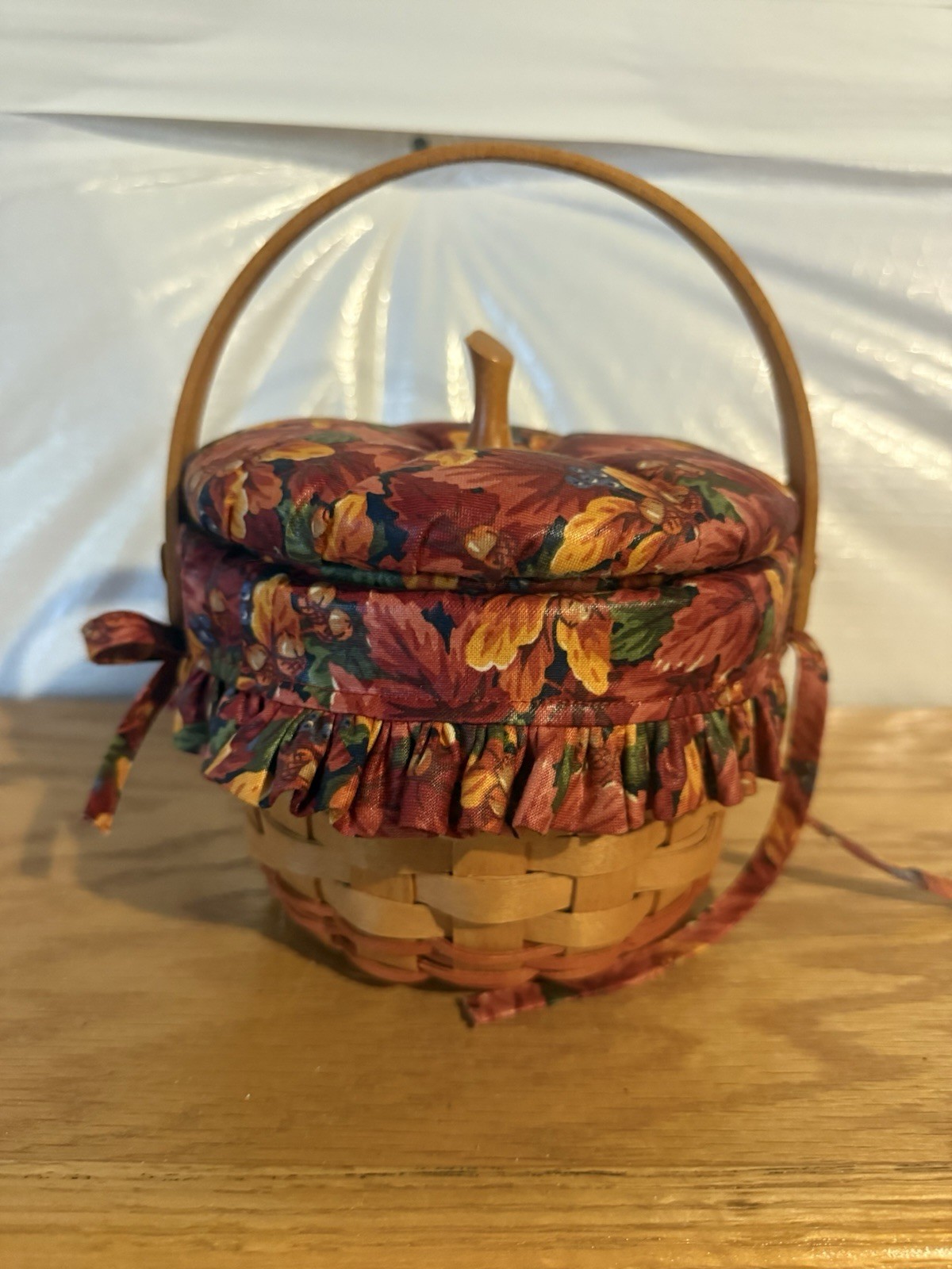 Longaberger 1997 Pumpkin Basket with Lining and Lid, 5 1/2″ Diameter Opening