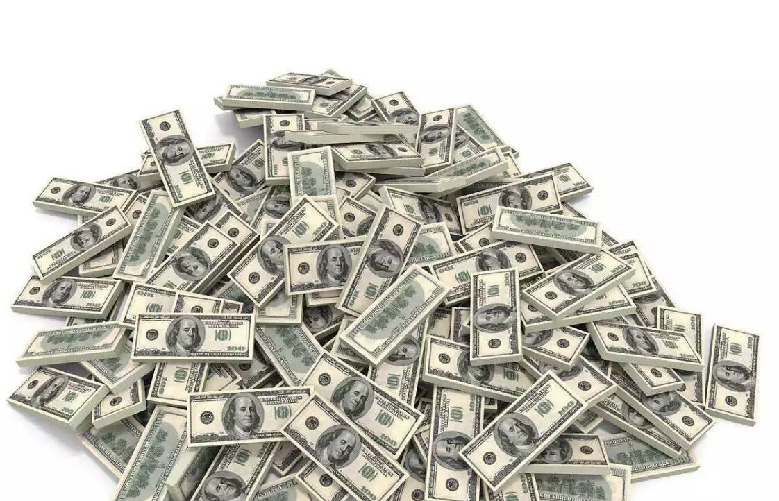 100 Pack Peanuts Charlie Brown Cartoon Collectible Money Novelty Million Dollars
