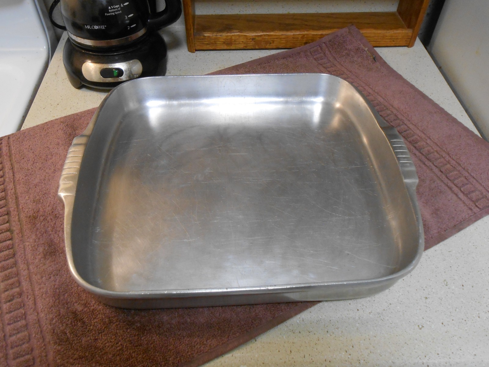 WAGNER WARE Magnalite 4007 ROAST AND BAKE PAN Sidney -O- VERY CLEAN, SITS FLAT