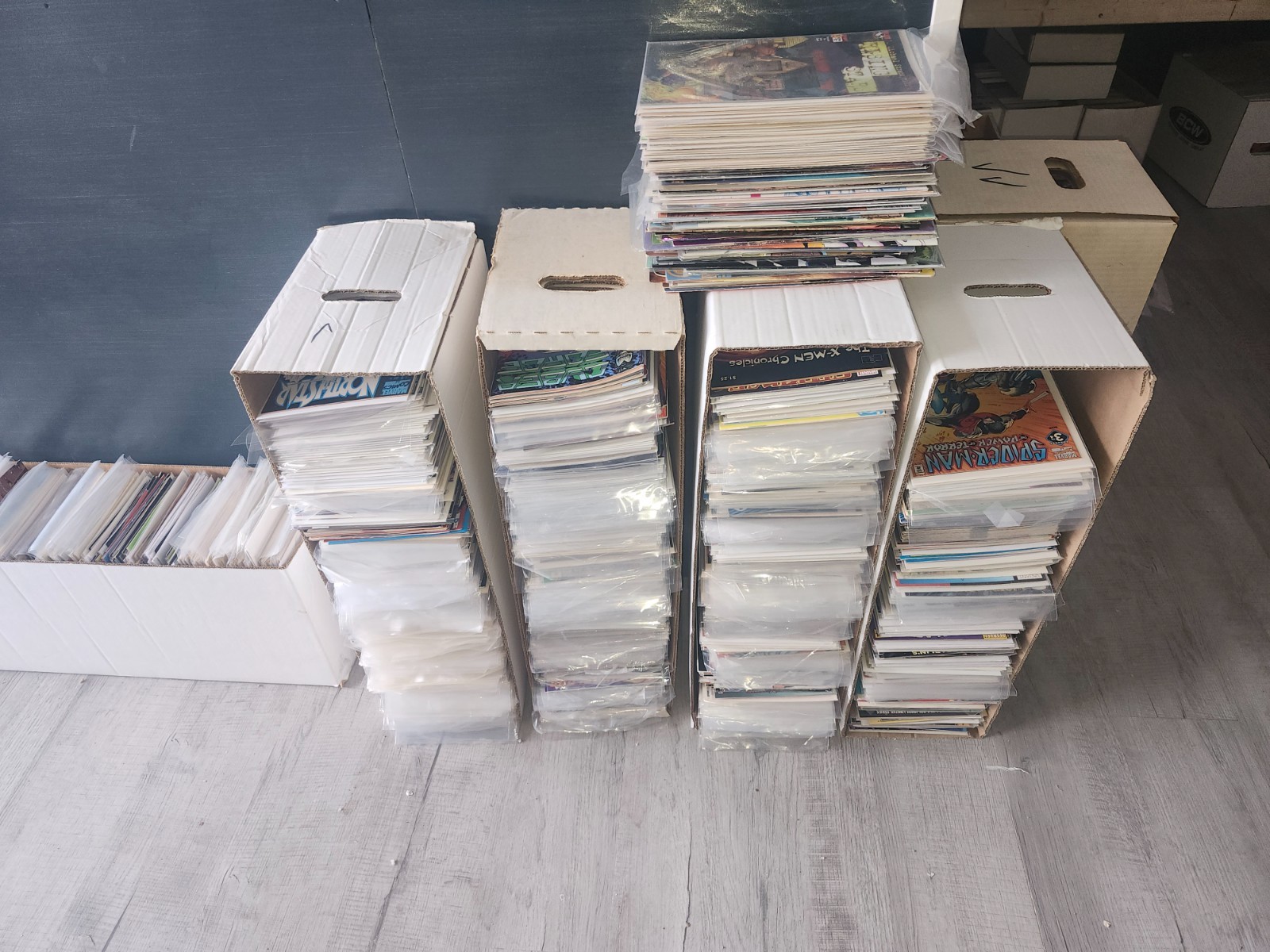 50 Assorted #1 and 0 Issue Comic Books!! Bulk Box of Random Comics Lot VF-NM