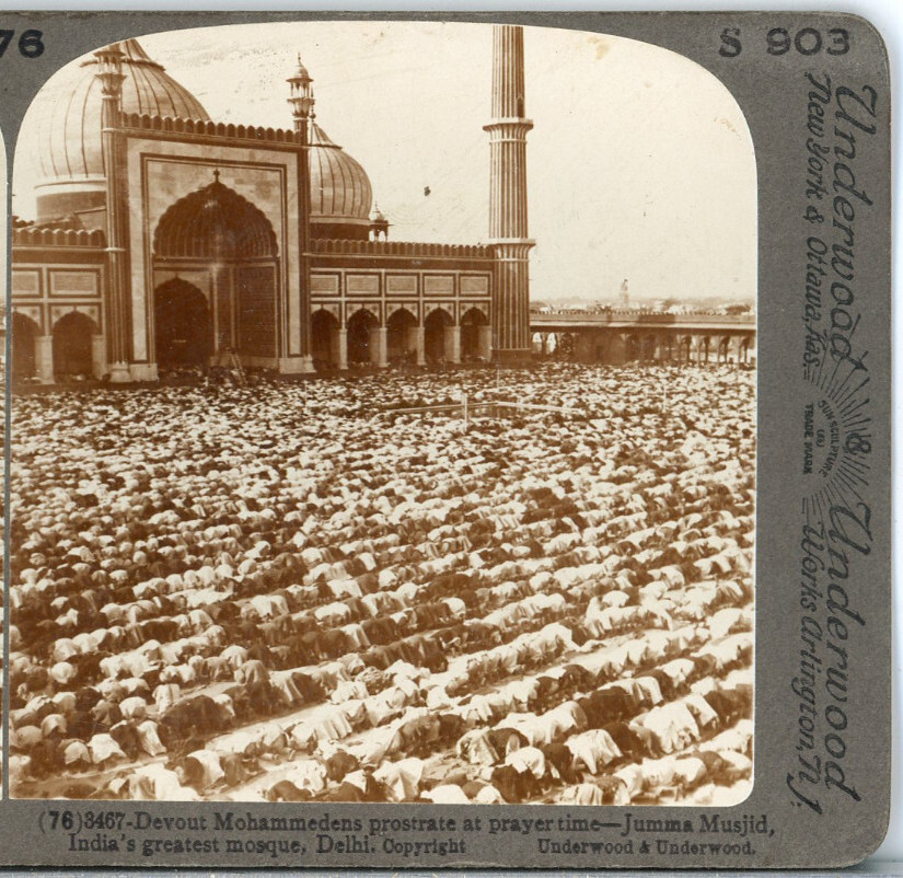INDIA, Mohammedens at Prayer, Mosque, Delhi–Underwood Stereoview B61