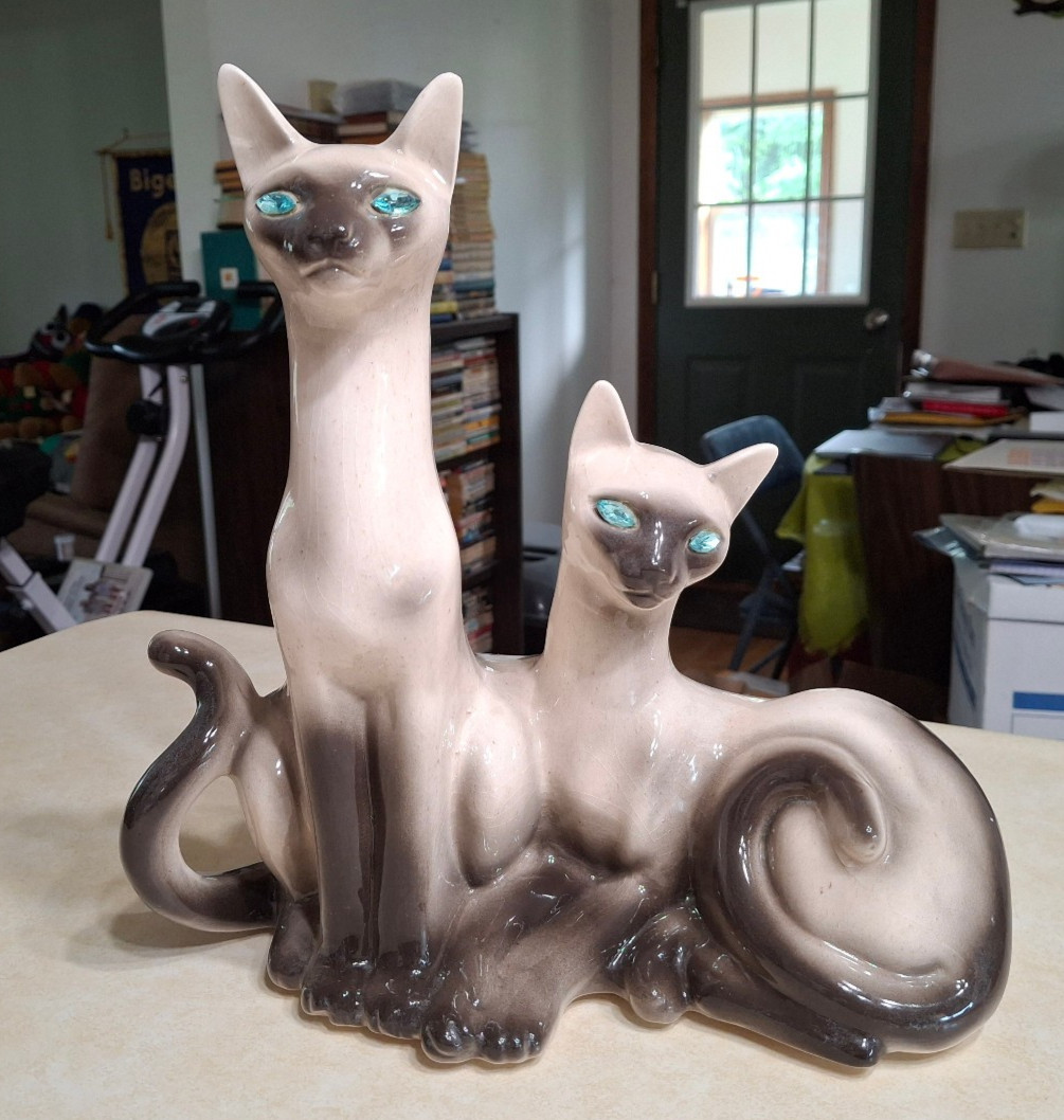 Vintage Siamese Cats TV Lamp Lane and Co 1950s MCM Ceramic Blue Eyes Jeweled