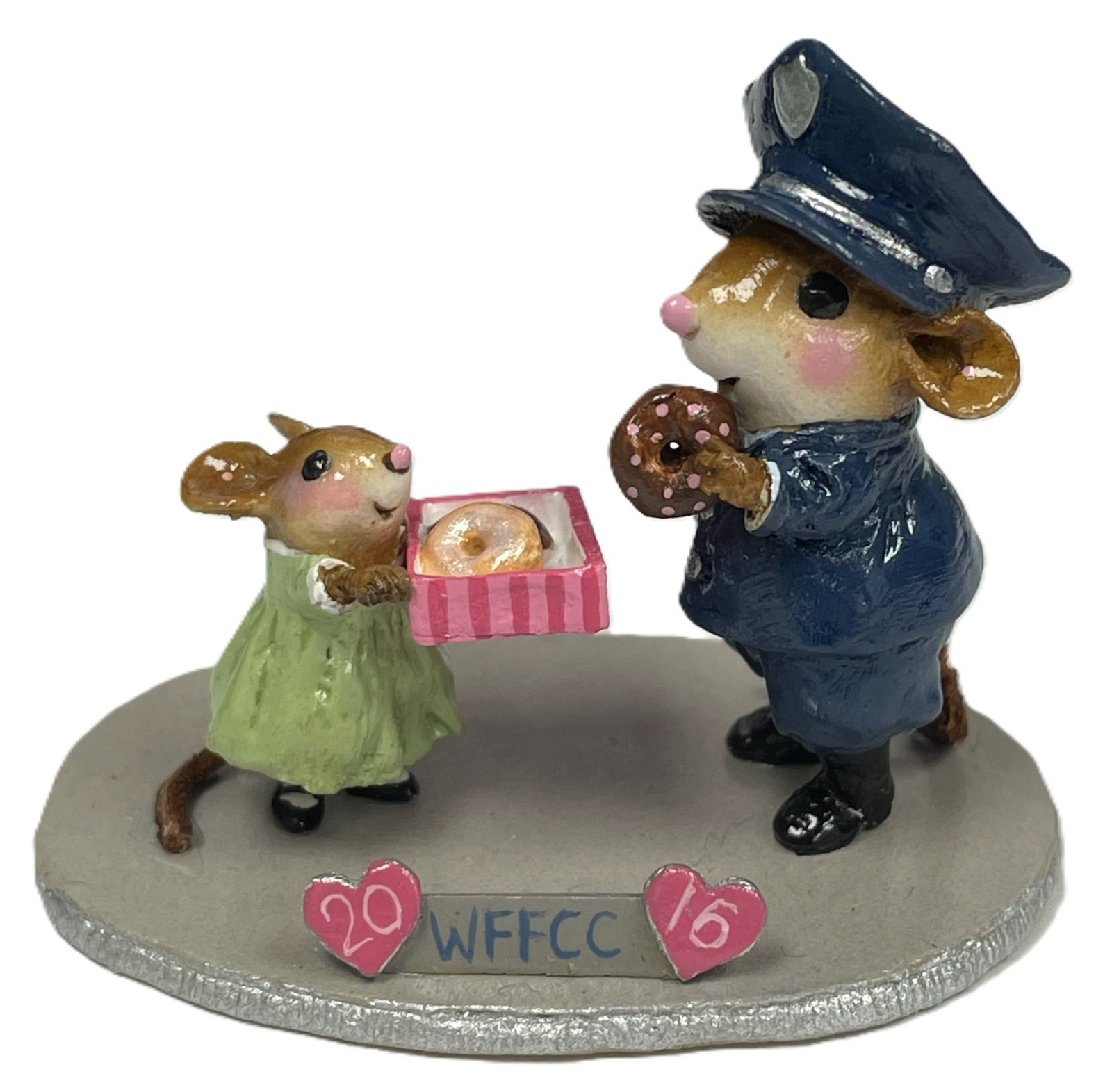 Wee Forest Folk CLARE’S GIFT Made One Month 2016 SHARING DONUT POLICE OFFICER