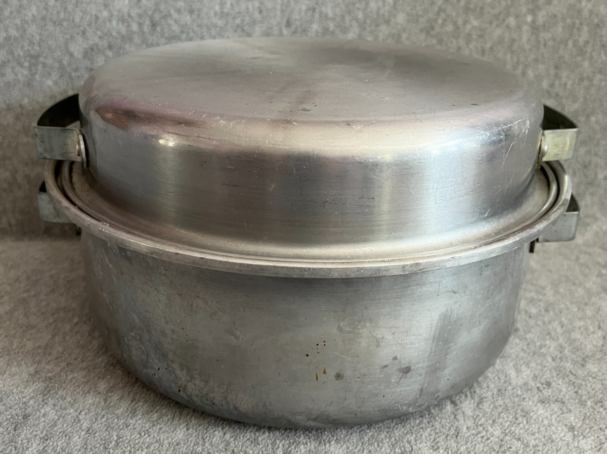 Vintage Mirro Roasting Pan 5548 M With Lid, Heavy Aluminum 9.25″ Diameter 3QT