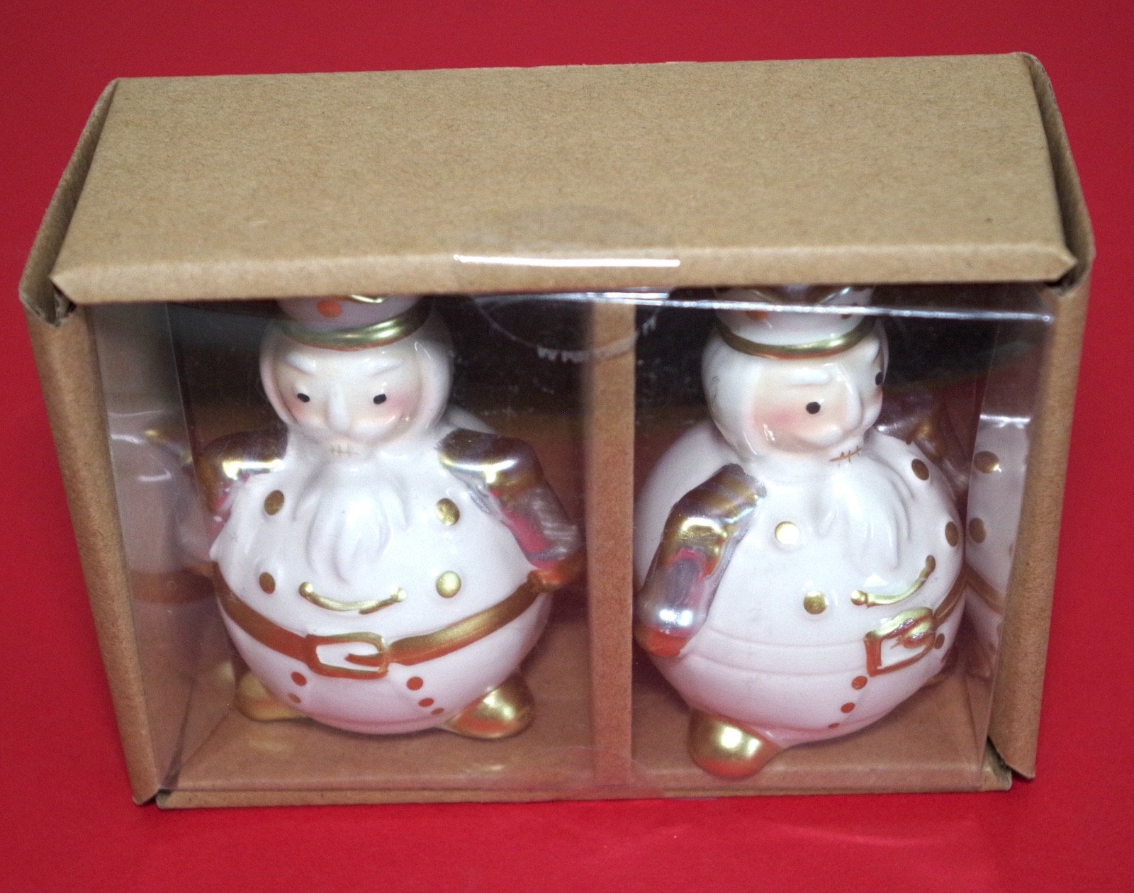 Italo Home Nutcracker Salt & Pepper Set NEW Open Box