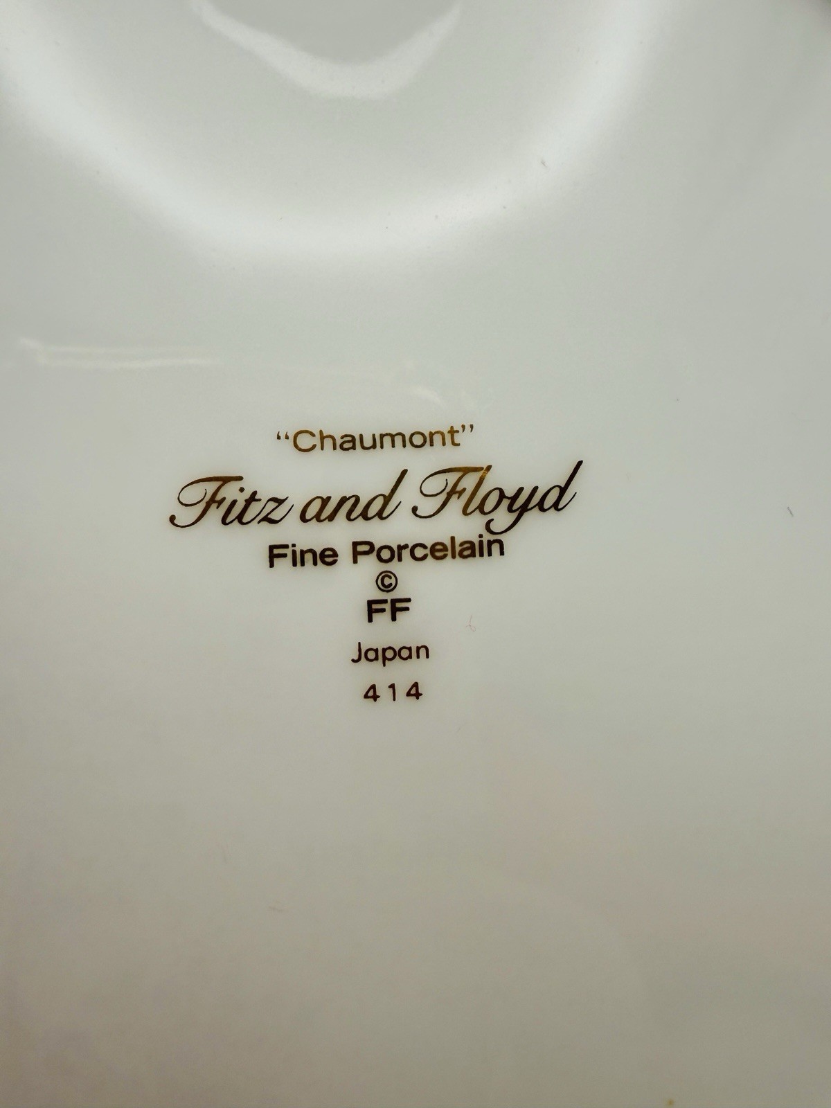 Fitz & Floyd Chaumont Cinnabar Dinner Plate 10 3/8″ Retired Pattern