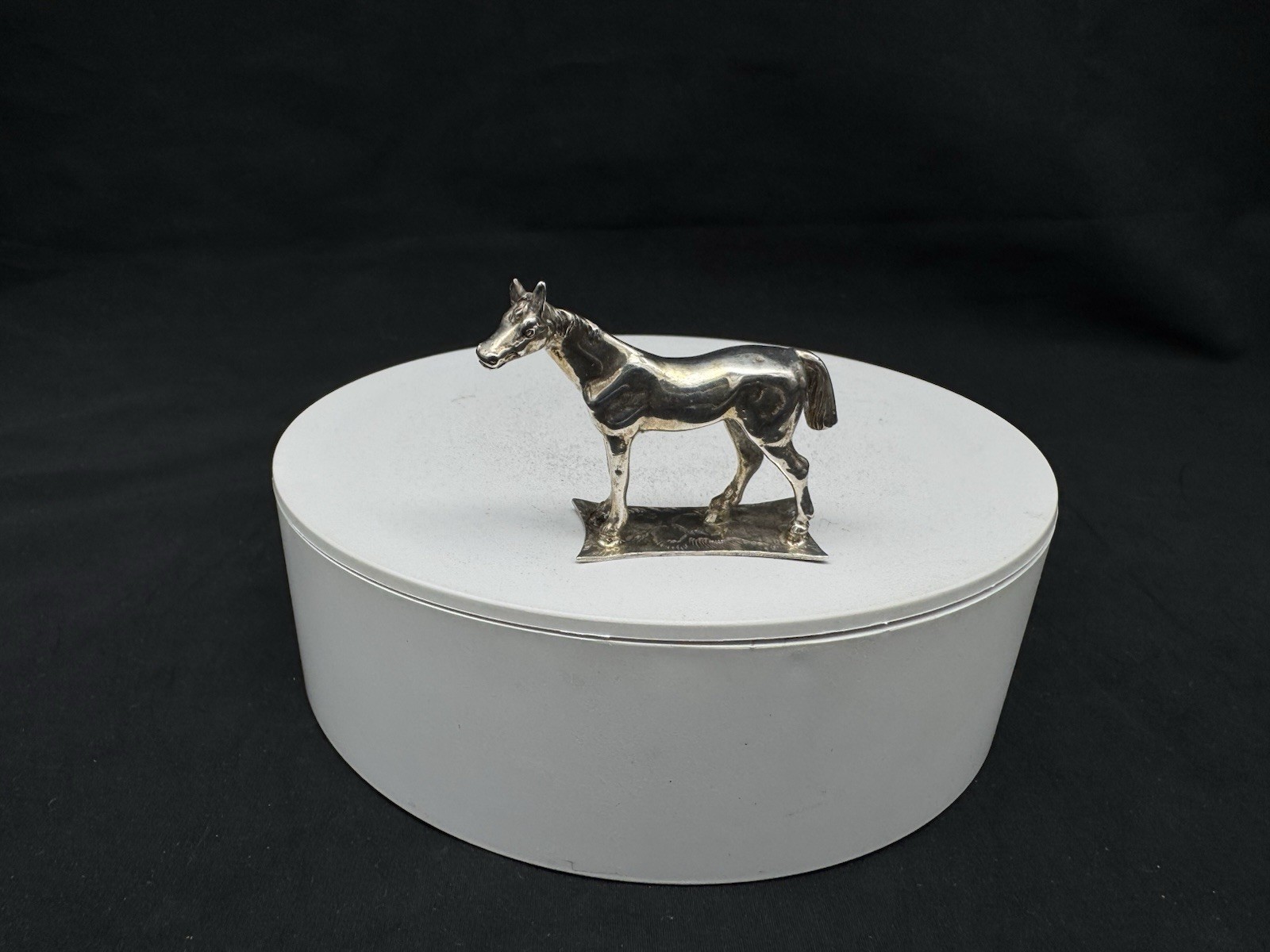 ANTIQUE MINIATURE GERMAN SOLID 800 SILVER HORSE STATUE, 29.6 grams