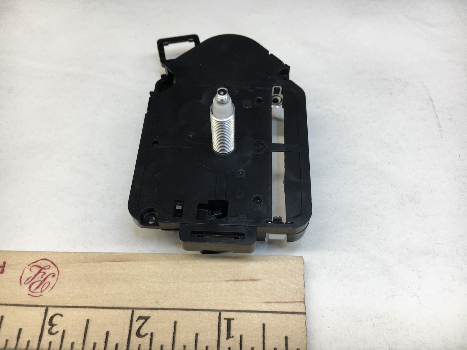 Takane Quartz Battery Pendulum Movement Fits 5/8″ Dial Made in USA