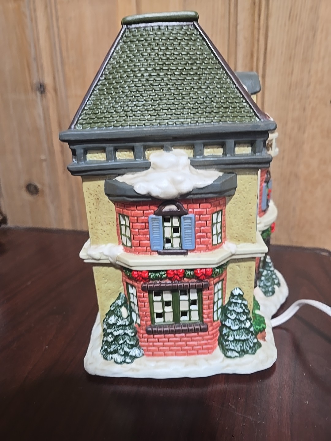 Village Square Library Collection Lighted Christmas 1997 Vintage