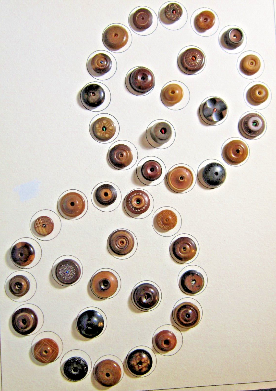 AMAZING 42 Vintage Carded Button Lot ~ Mixed Wood Materials Round BUTTONS