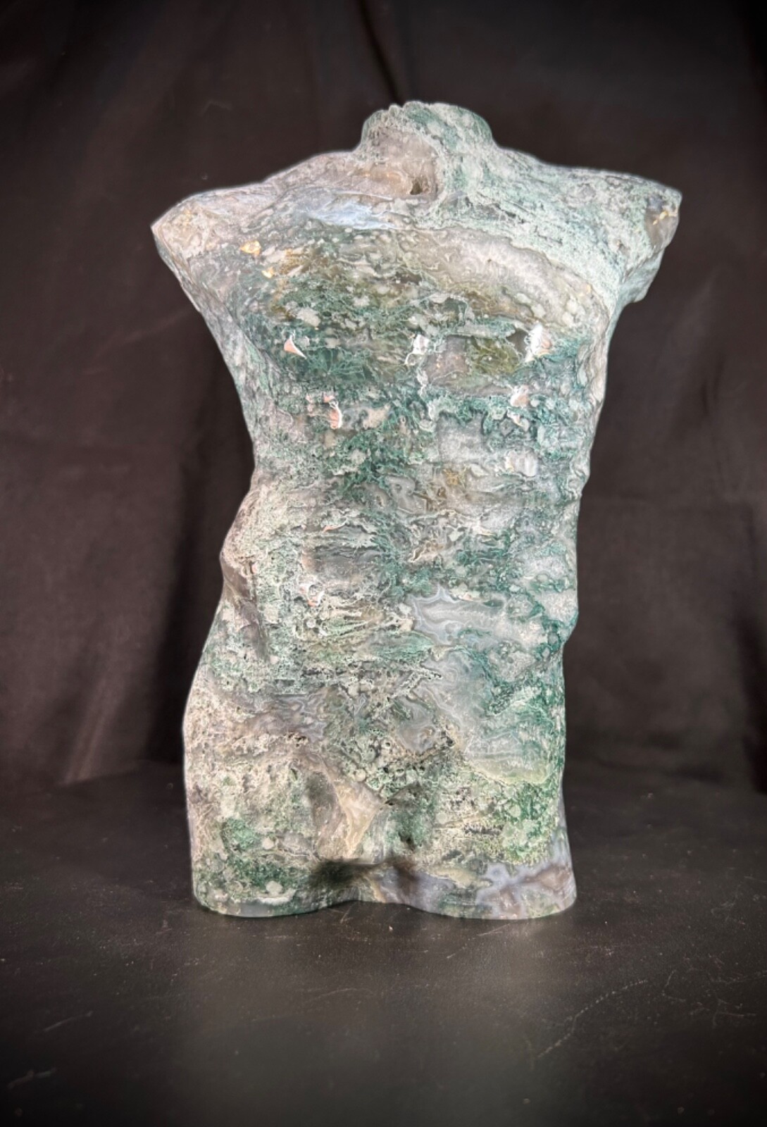 7.75″ Large Moss Agate Male Bust 5lb 7.7oz