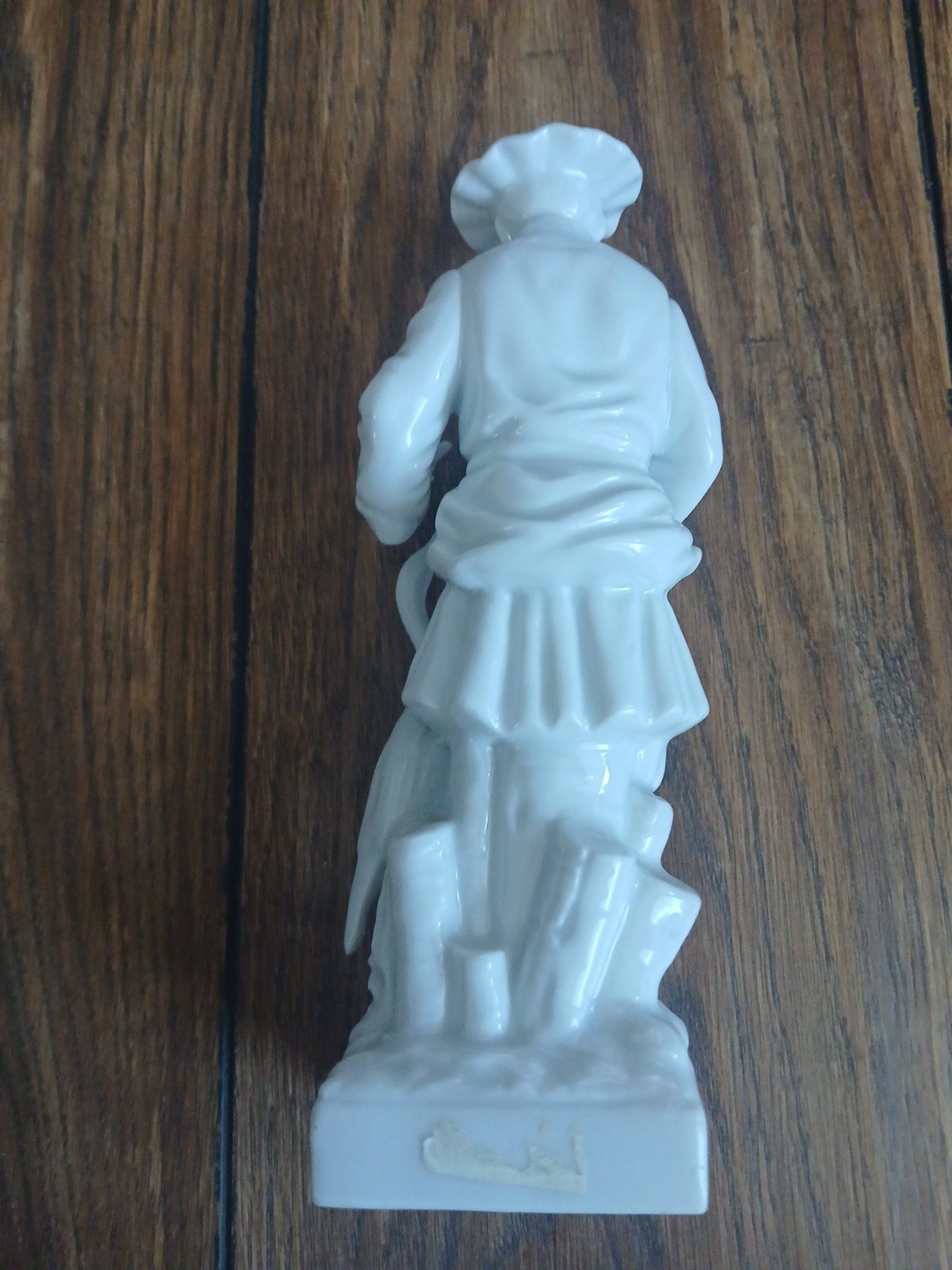 Fitz & Floyd Chinese Man Oriental Farmer White China Figurine W Crain