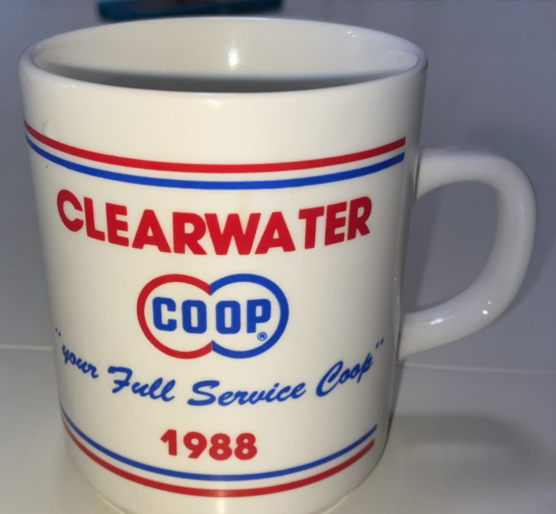 FARMERS CO-OP Clearwater KANSAS COFFEE MUG Cup Vintage 1988 8 Ounces COOP