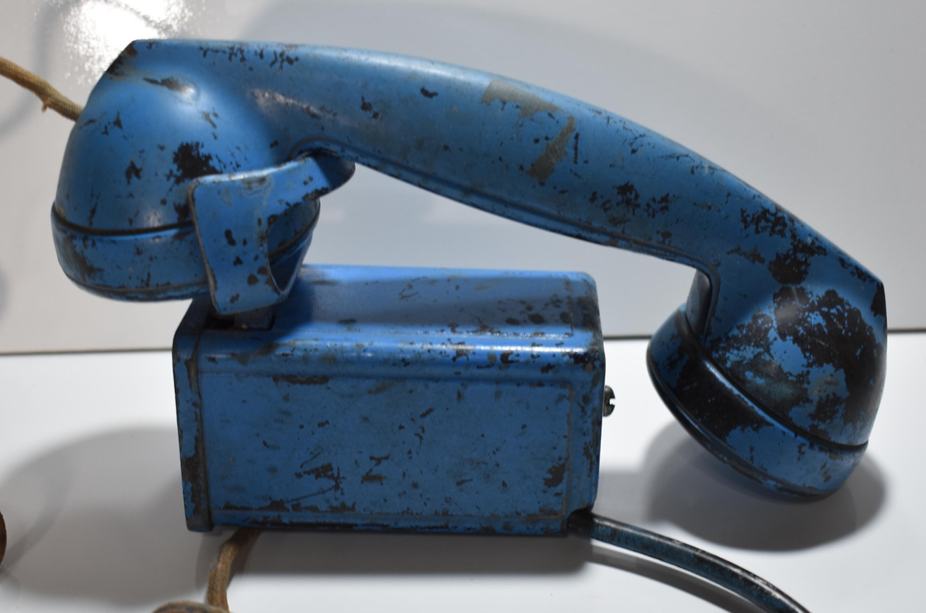 Vintage Space Saver Metal Phone Non Dial Western Electric Blue