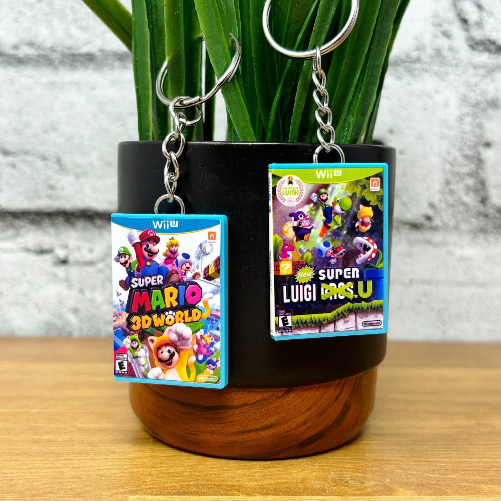 Mini Wii U Game Case Keychains, Miniature Nintendo Wii U Cover Art, Gamer Gift