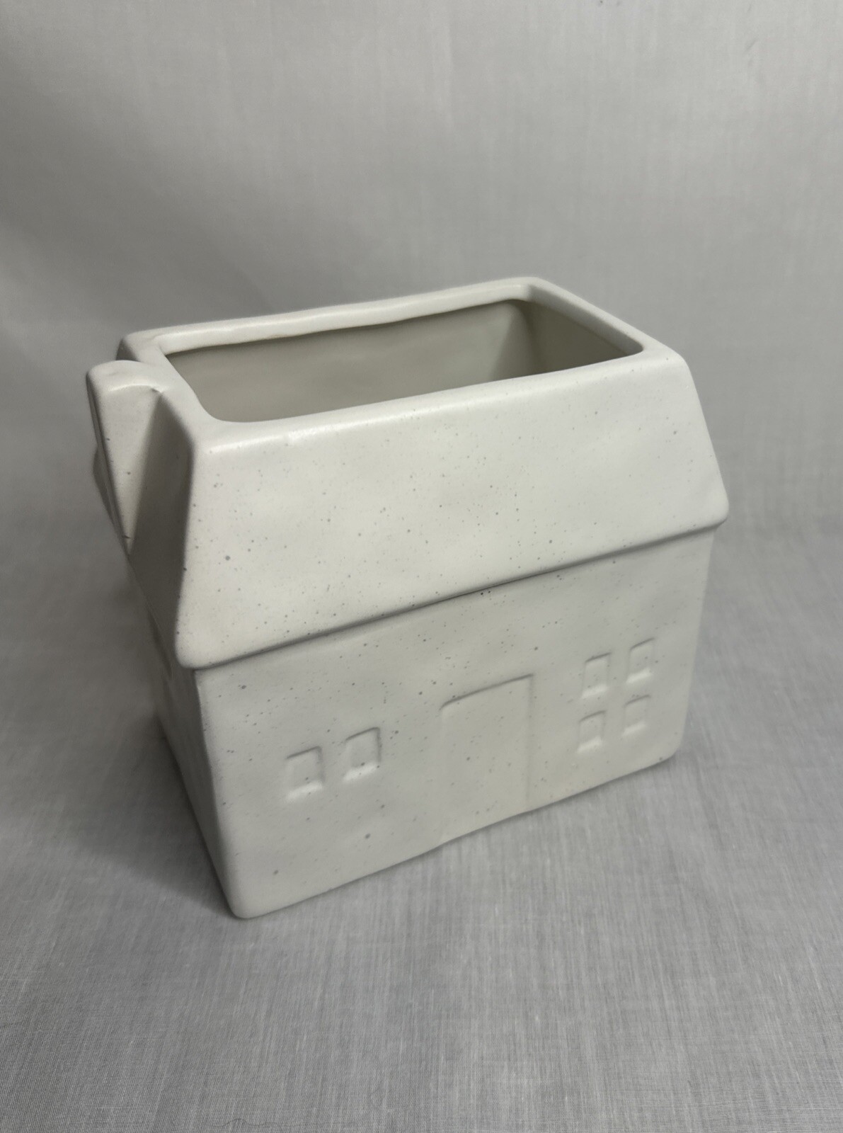 Ceramic Earthenware White House Planter Set Of 4 New Tabletop Planter