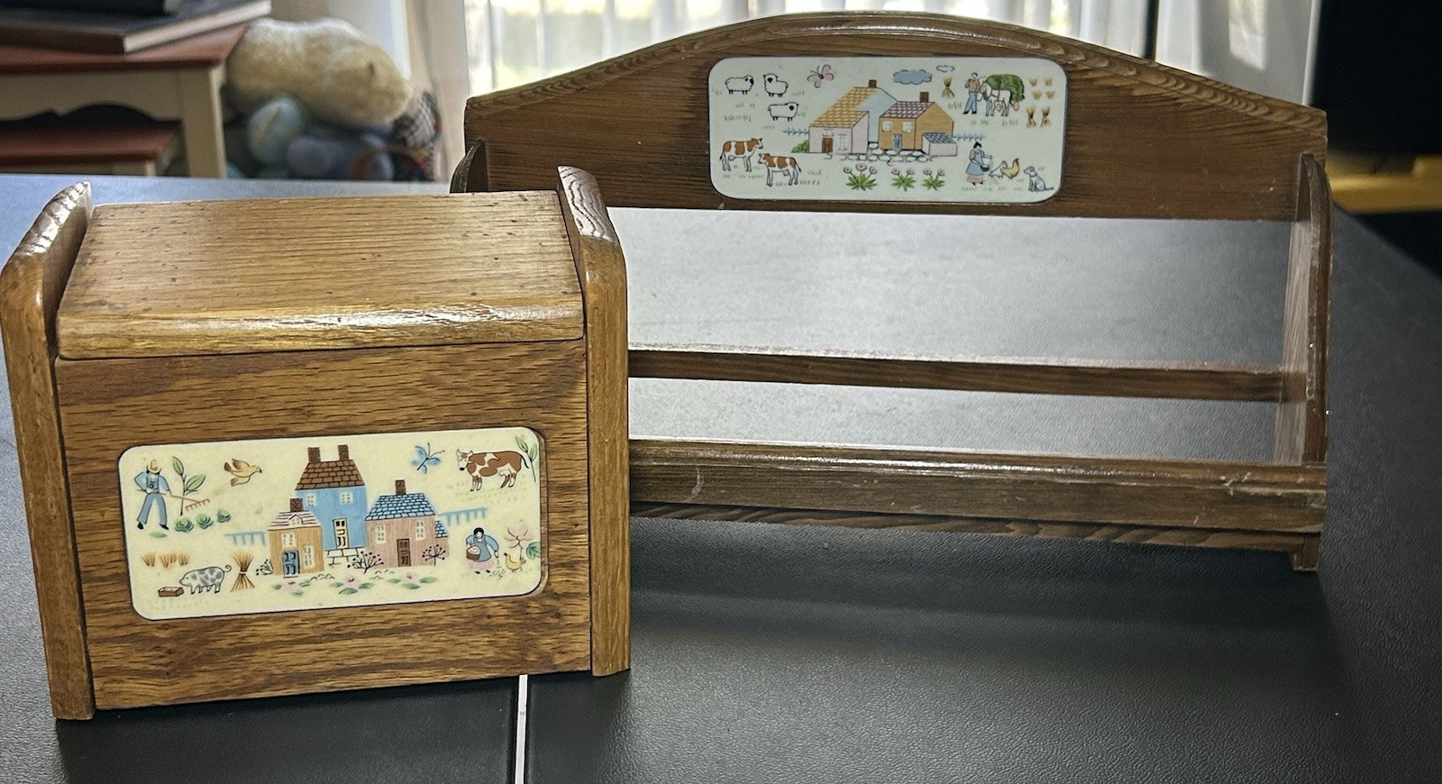 Heartland International Recipe Box Old Recipe Books & Small Light Weight Shelf