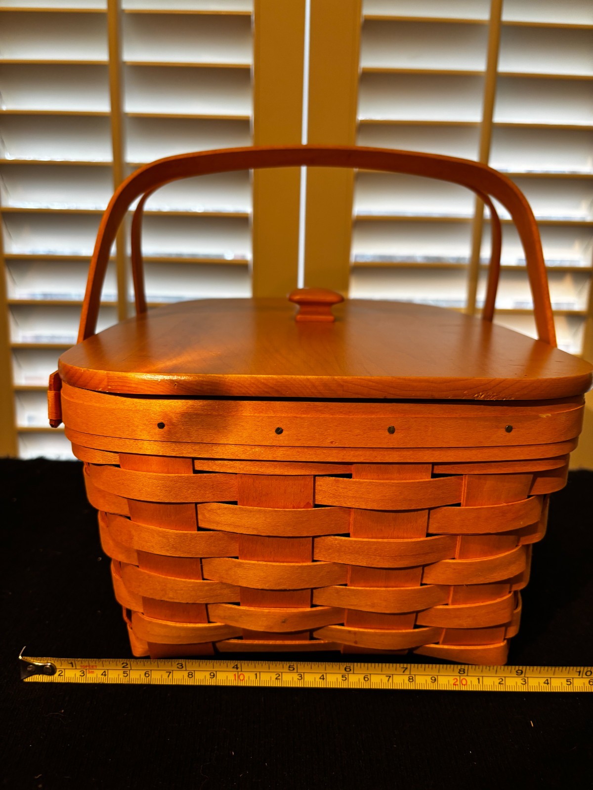 Vintage 2002 LONGABEGER 15x10x6 Market Basket with Two Handles, Wood Lid, Signed