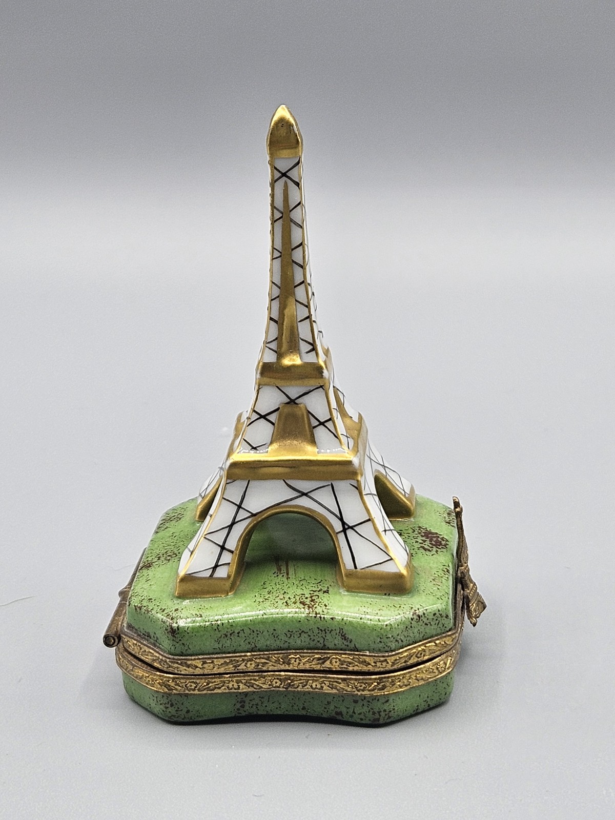 Limoges Eiffel Tower Porcelain Trinket Box Hand Painted Peint Main Signed
