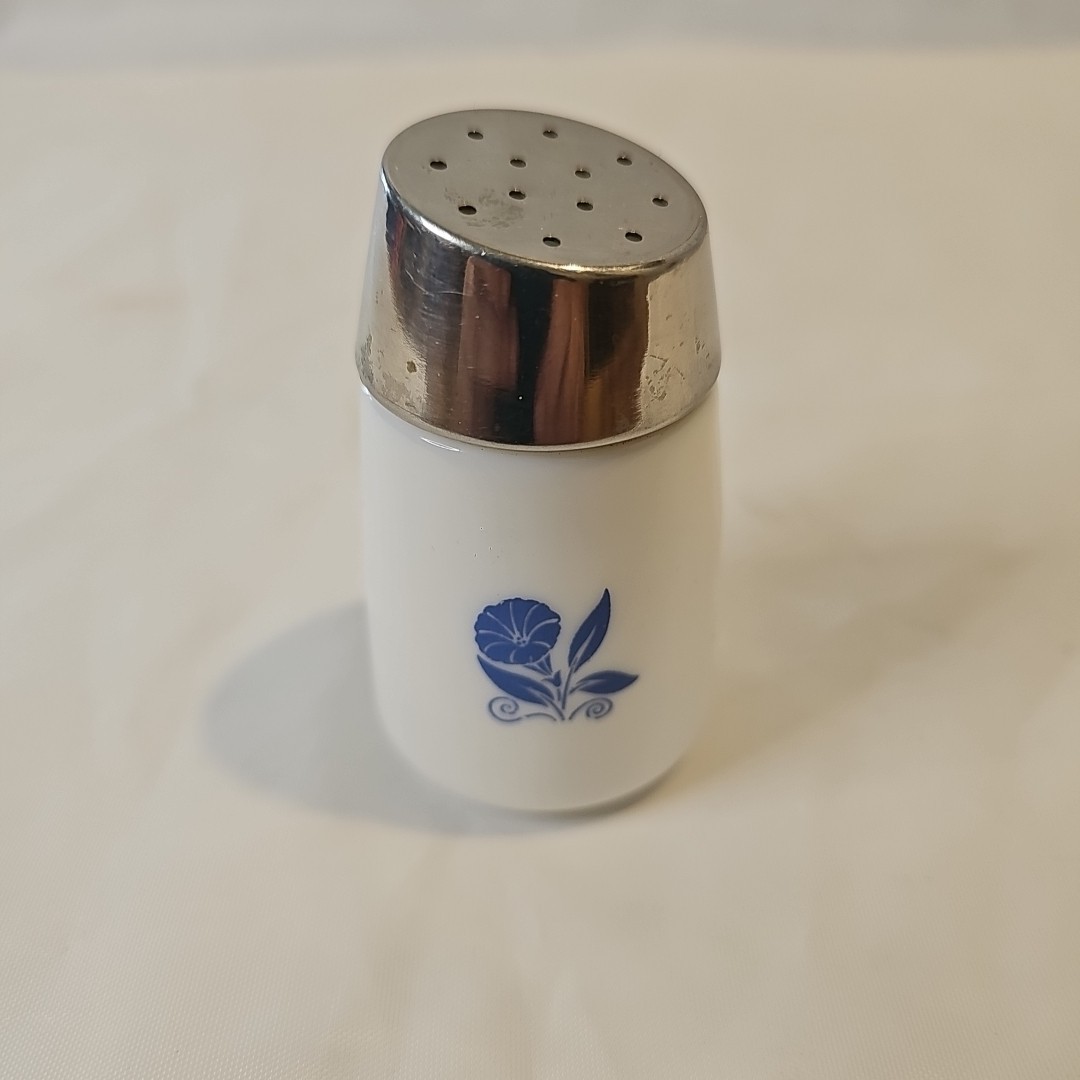 Dispensers Inc 902 Morning Glory/Blue Cornflower Milk Glass Pepper Shaker Vtg