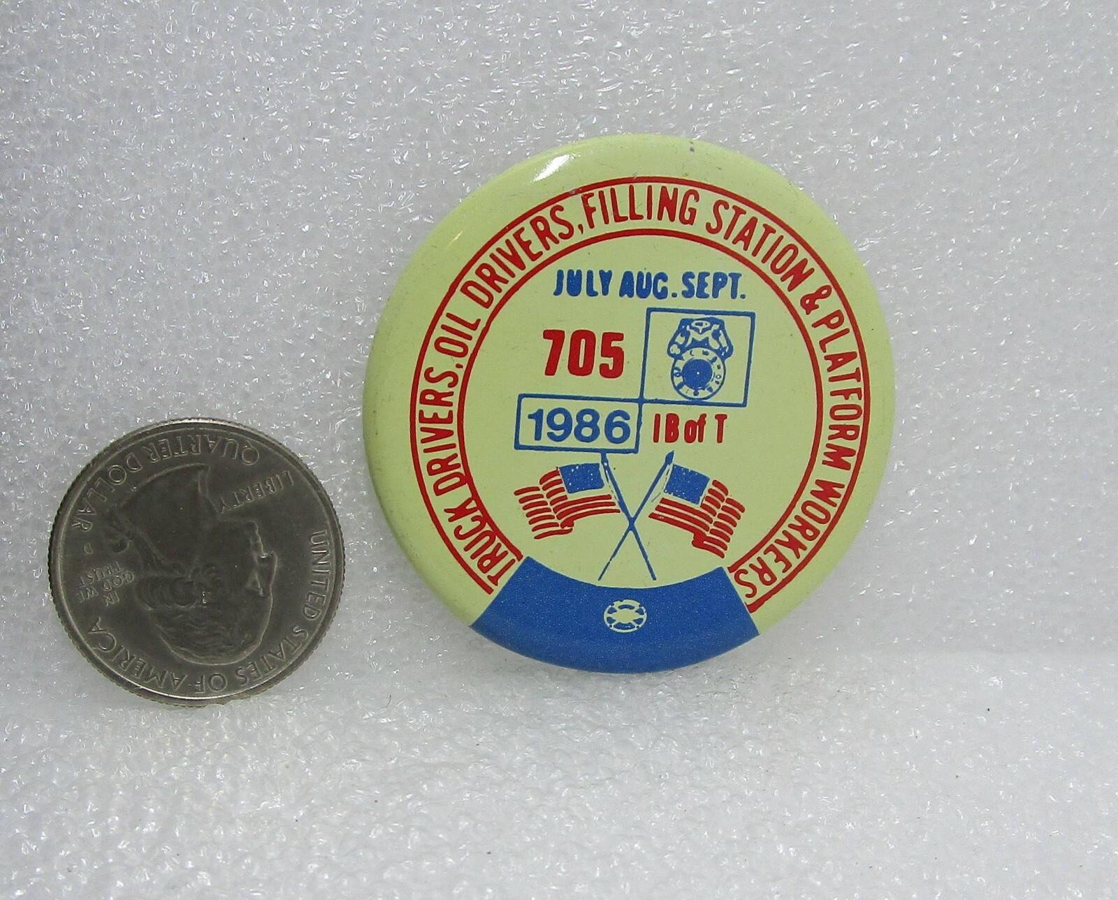 1986 Truck & Oil Drivers – Filling Station & Platform Workers 705 IB of T Pin