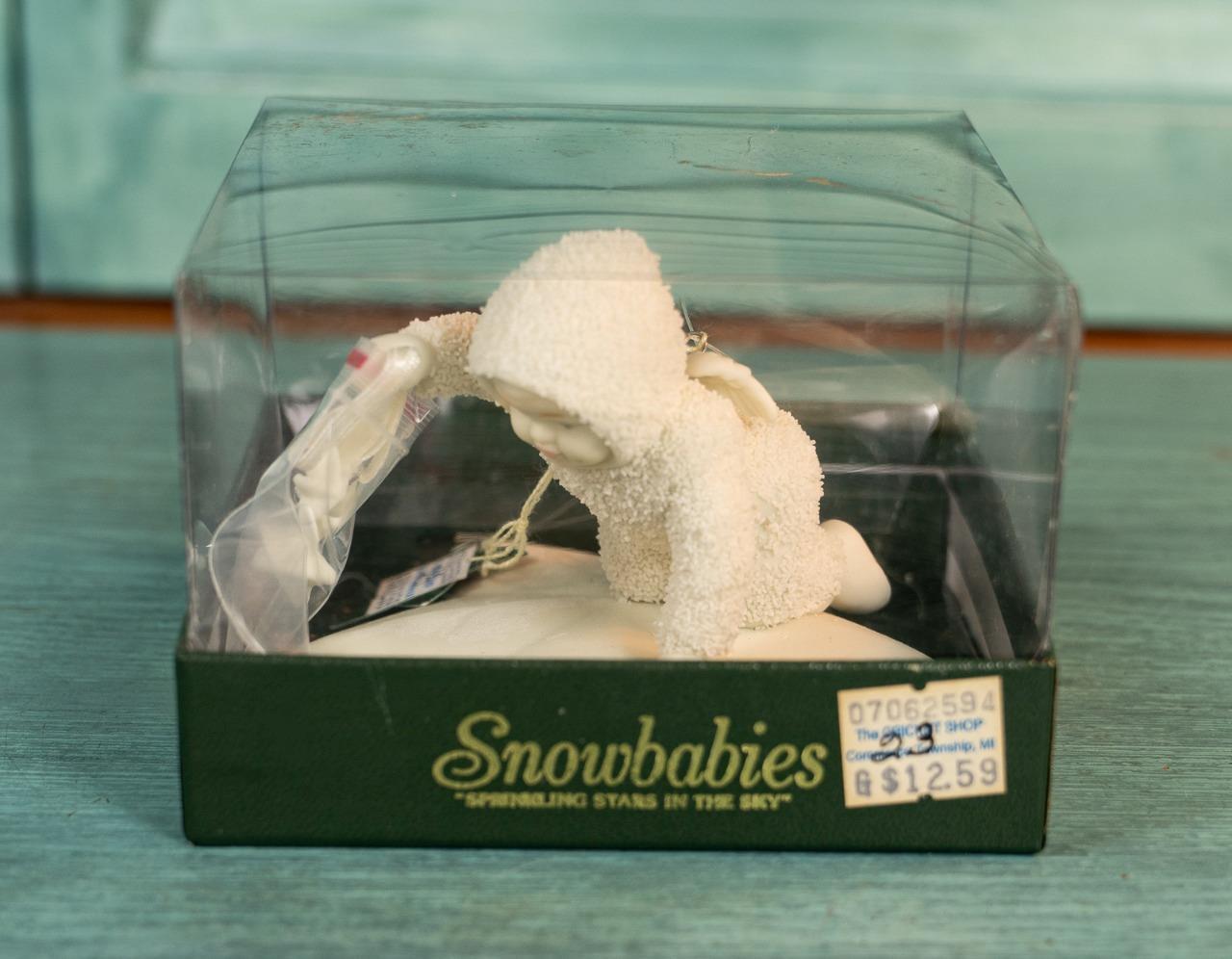 Dept 56 Snowbabies Sprinkling Stars in the Sky #6848-9 w/Original Box
