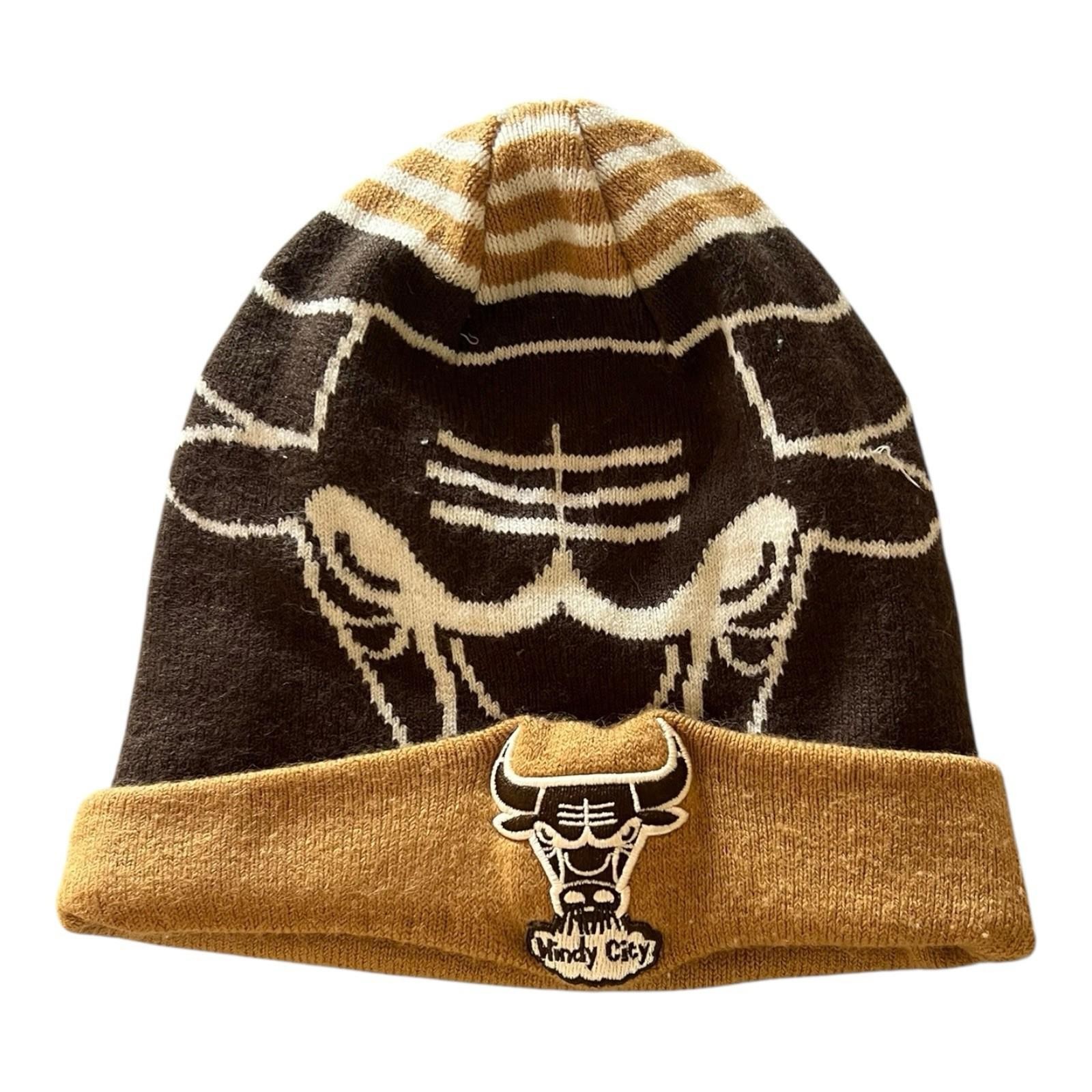 Chicago Bulls Windy City Black & White Stocking Cap New Era Hardwood Classics
