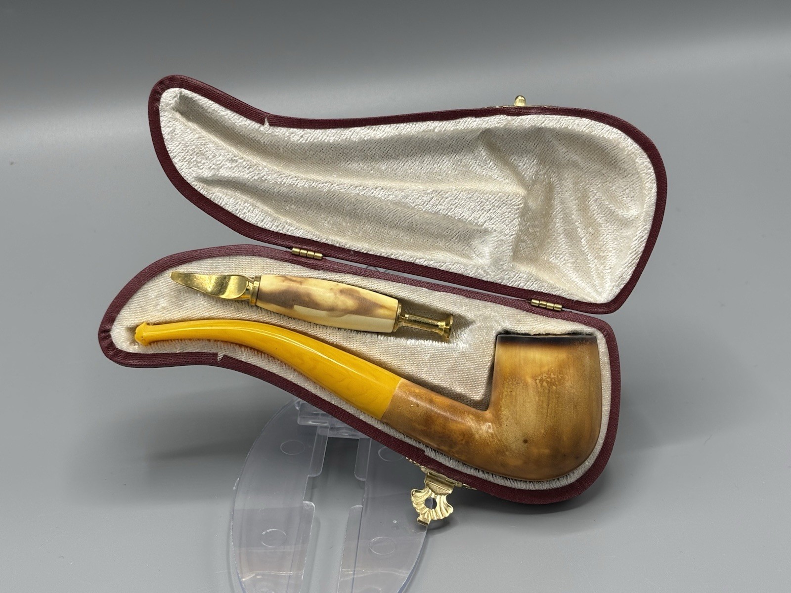 Lee Van Cleef Pipe BLOCK MEERSCHAUM-NEW-HAND CARVED W Case-tamper#480