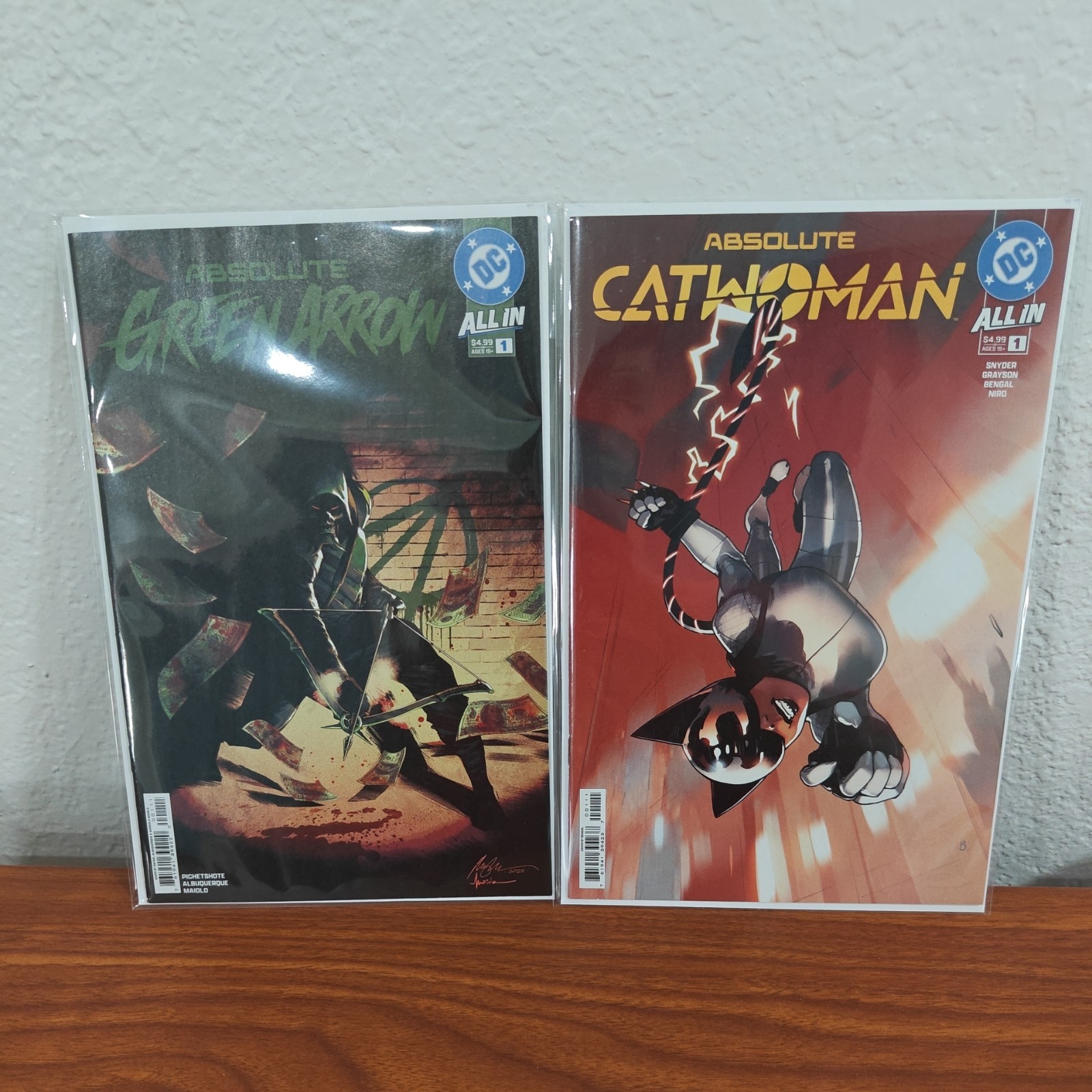 Lot Of 2: Absolute Green Arrow & Absolute Catwoman Both 1st Prints Cover A NM
