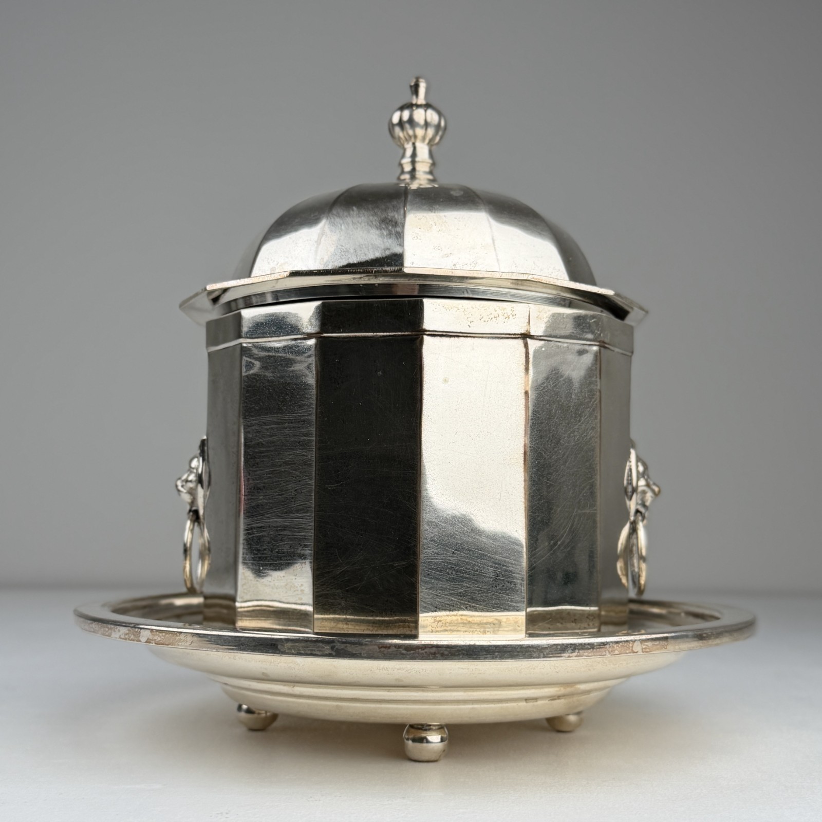 Neo-Classical Silver Plated Decagonal Butter Tub Biscuit Box Lion Mask Handles