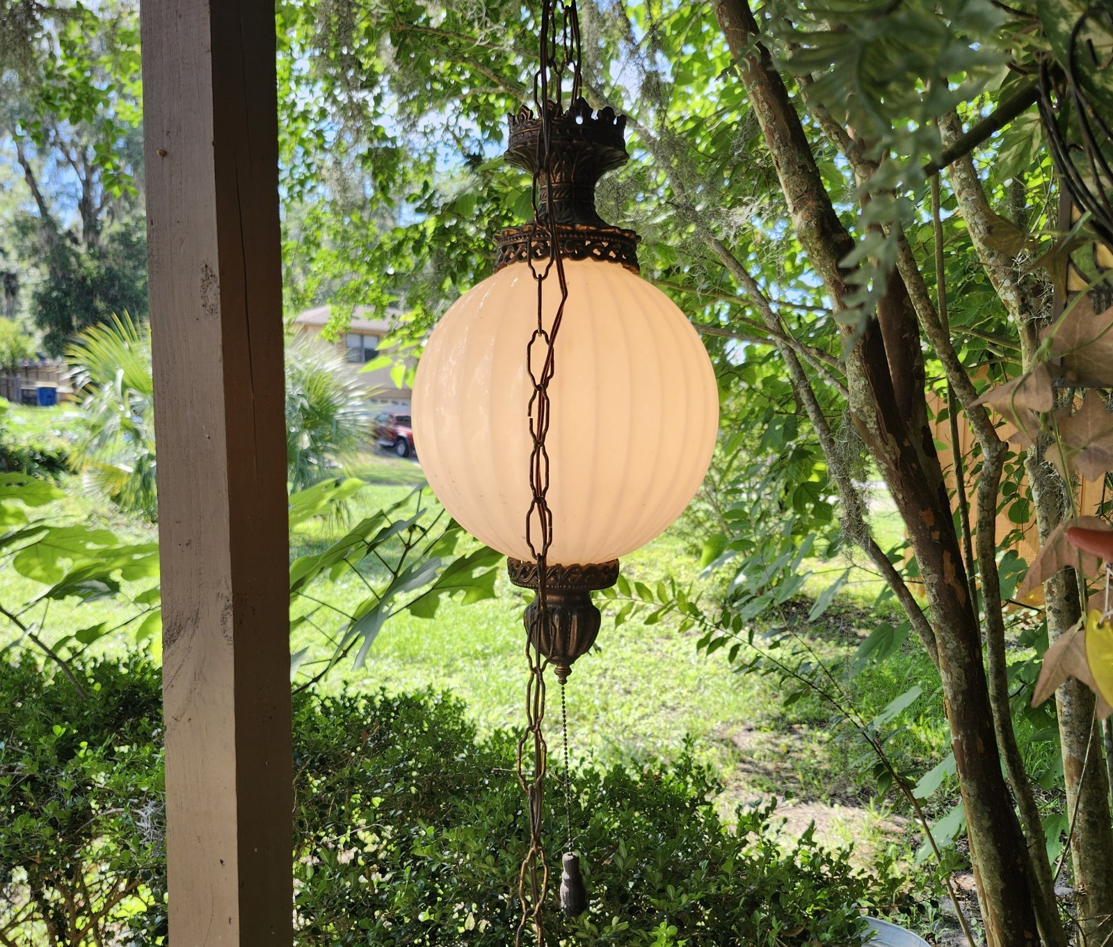 Vintage antique brass Hollywood REGENCY Style FACETED Glass GLOBE Swag Lamp